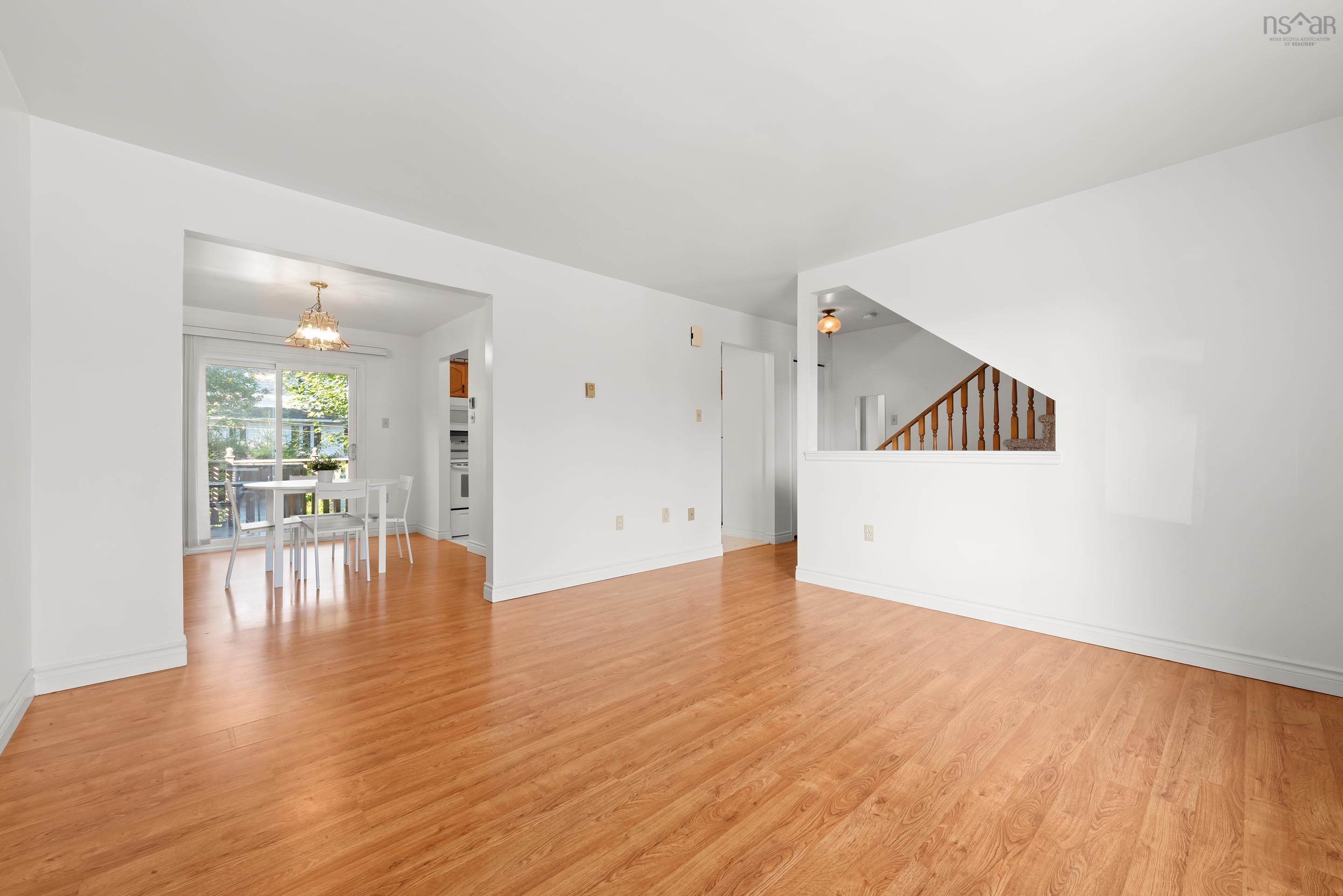 $429,900.00: 6 Venice Court, Dartmouth