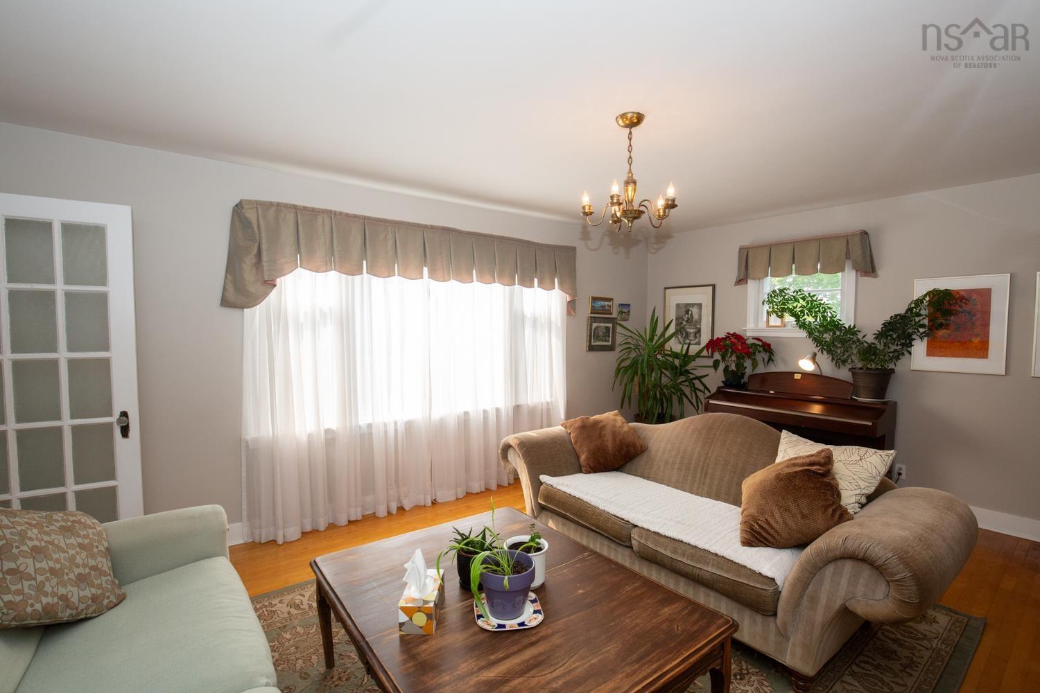 $365,000.00: 41 ARCHIBALD Street, Truro