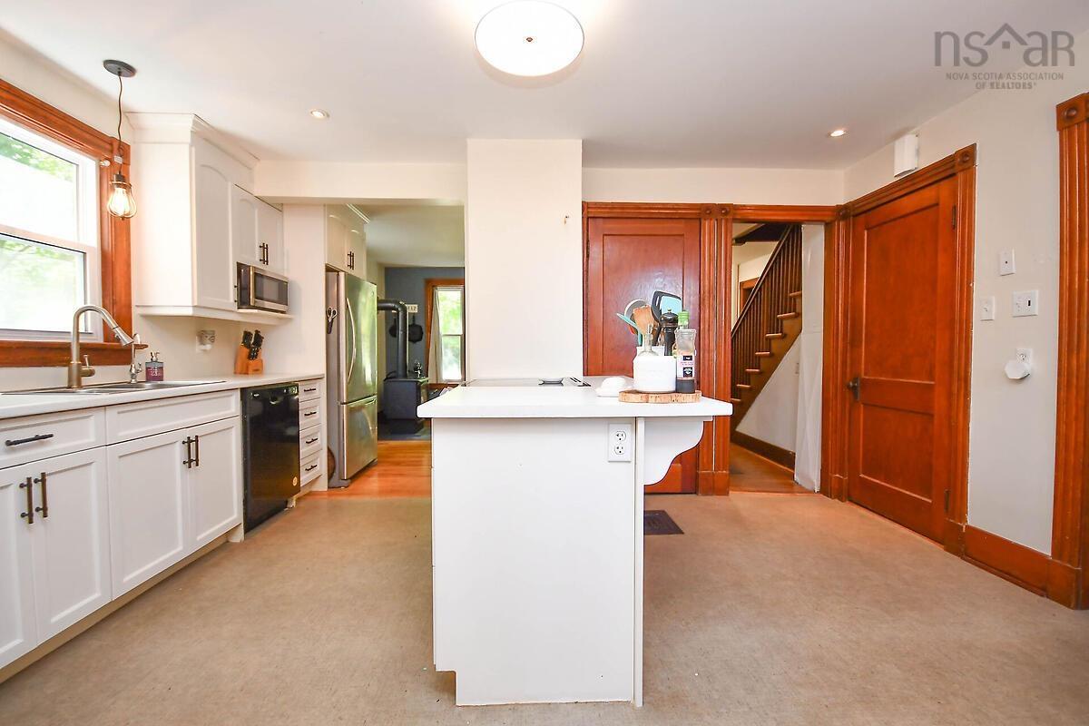 $649,900.00: 4677 Highway 215, Noel