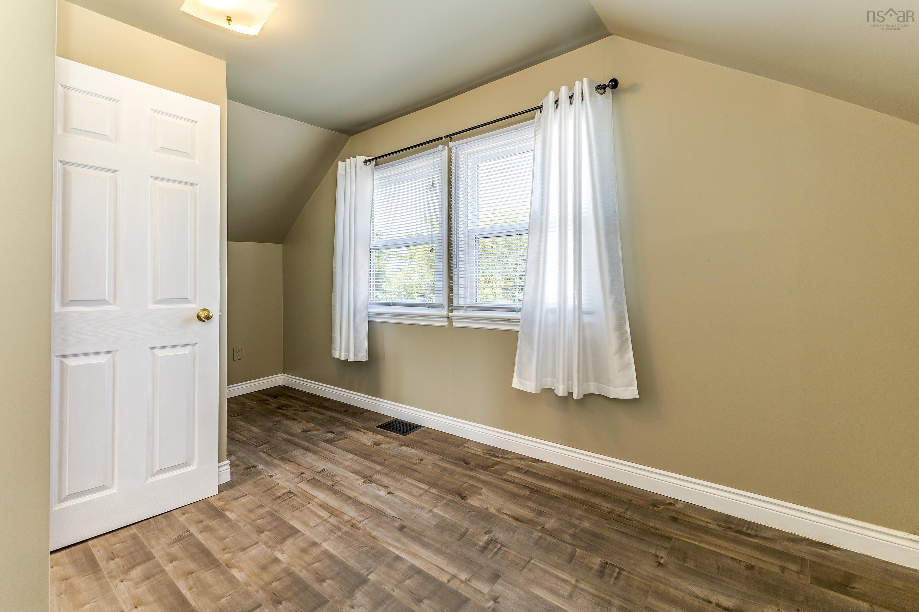 $189,900.00: 11 MacLaren Ave, New Glasgow