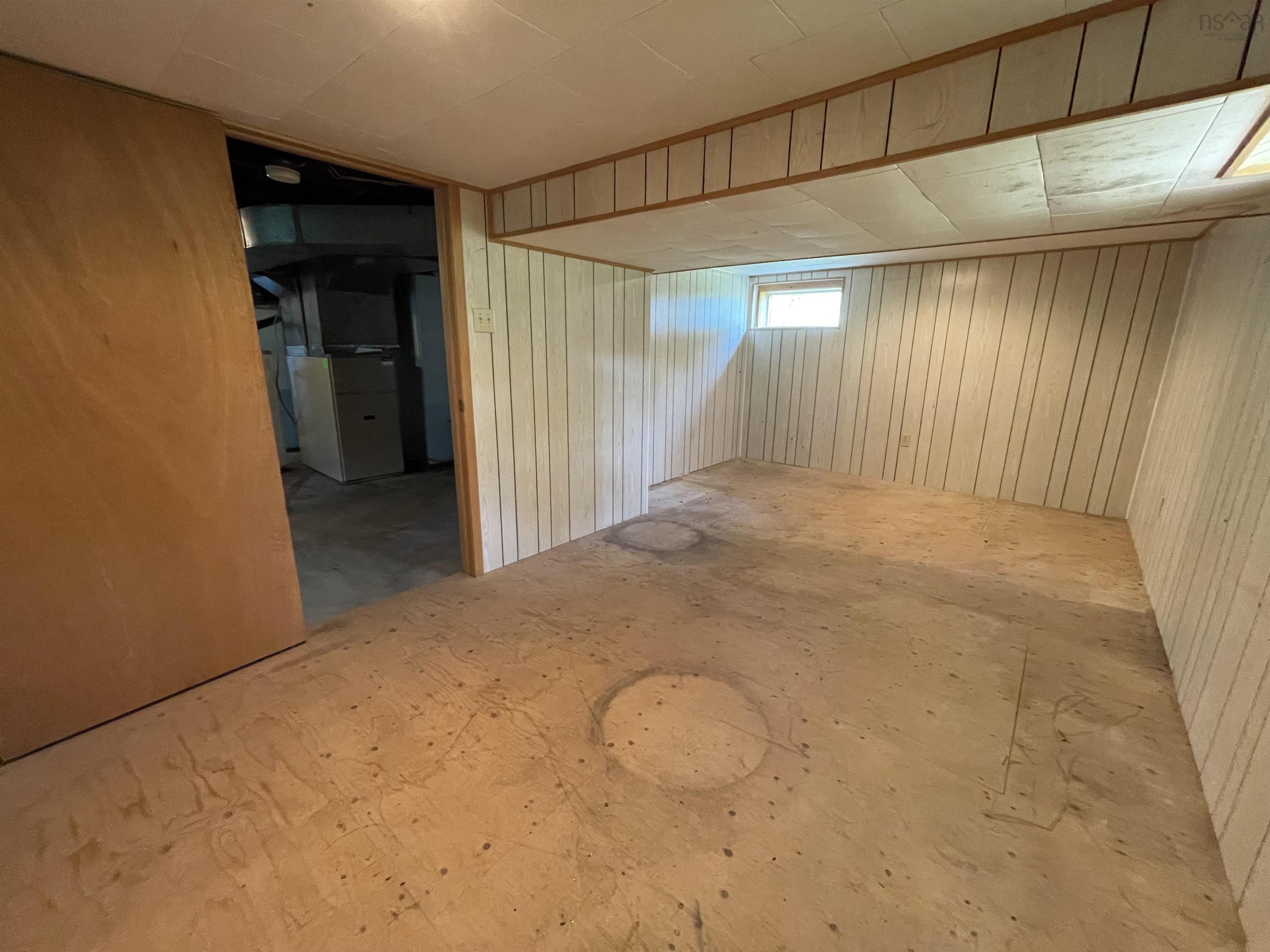 $209,900.00: 12 Wendy Street, Westmount