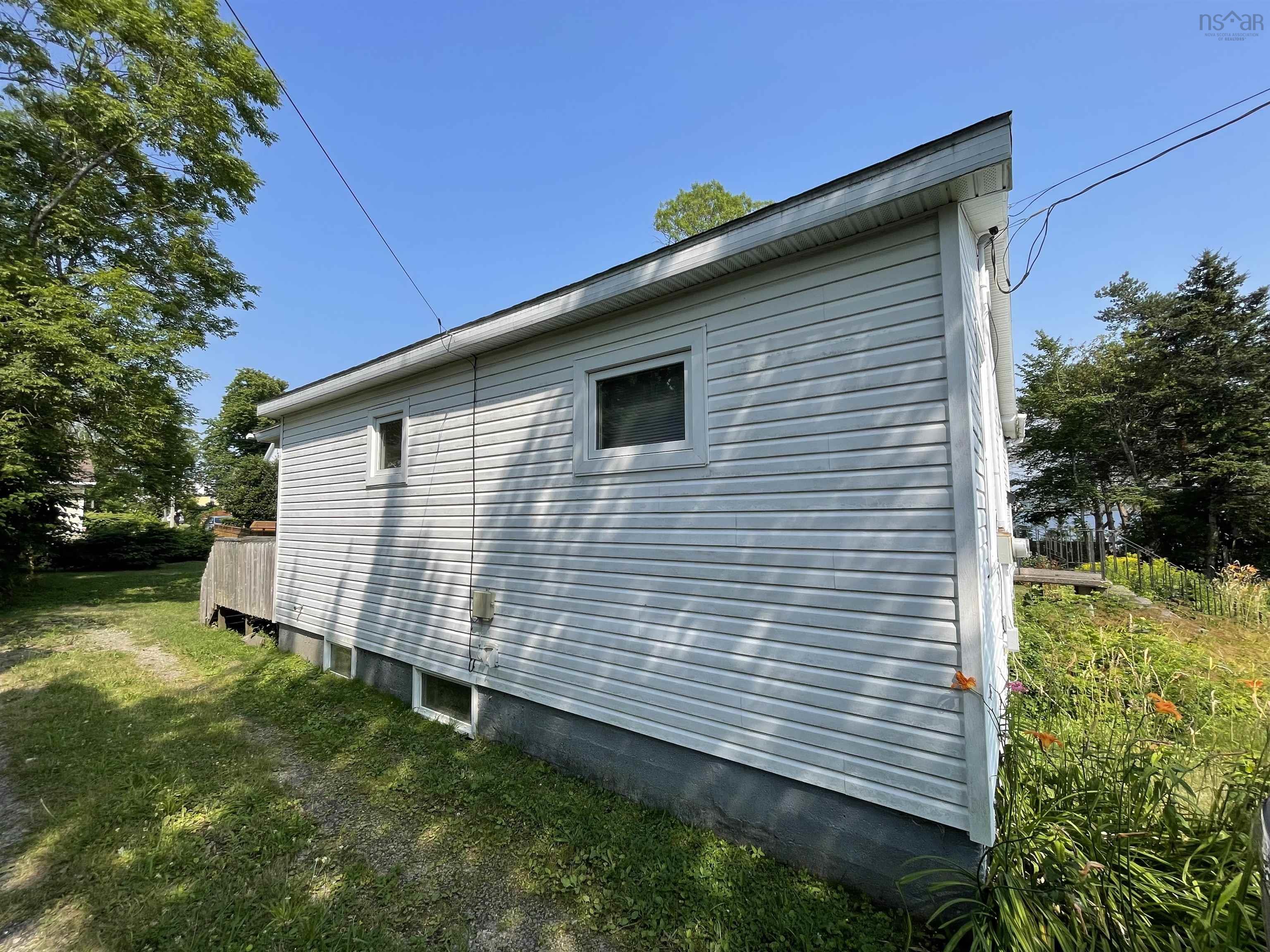 $209,900.00: 12 Wendy Street, Westmount