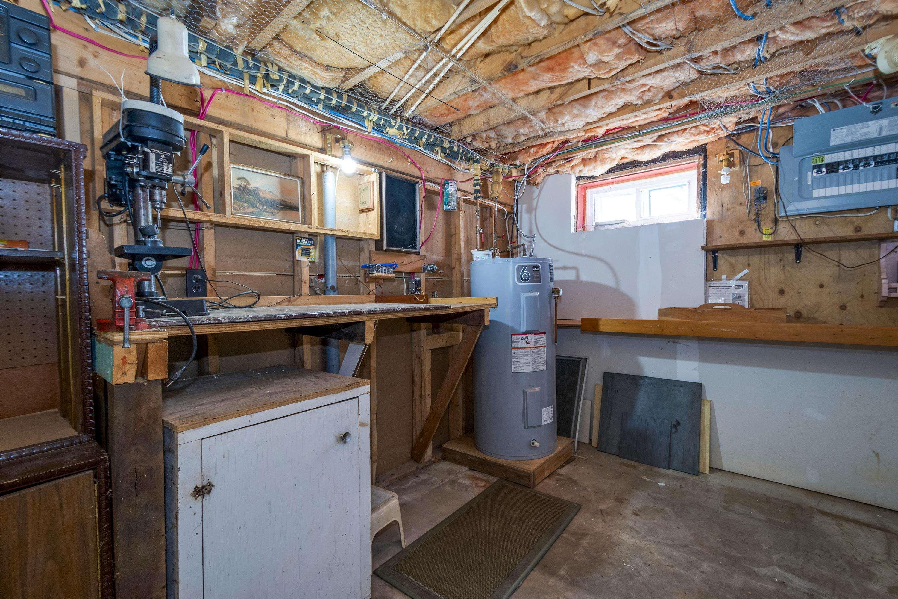 $432,000.00: 46 Awalts Road, Bayswater