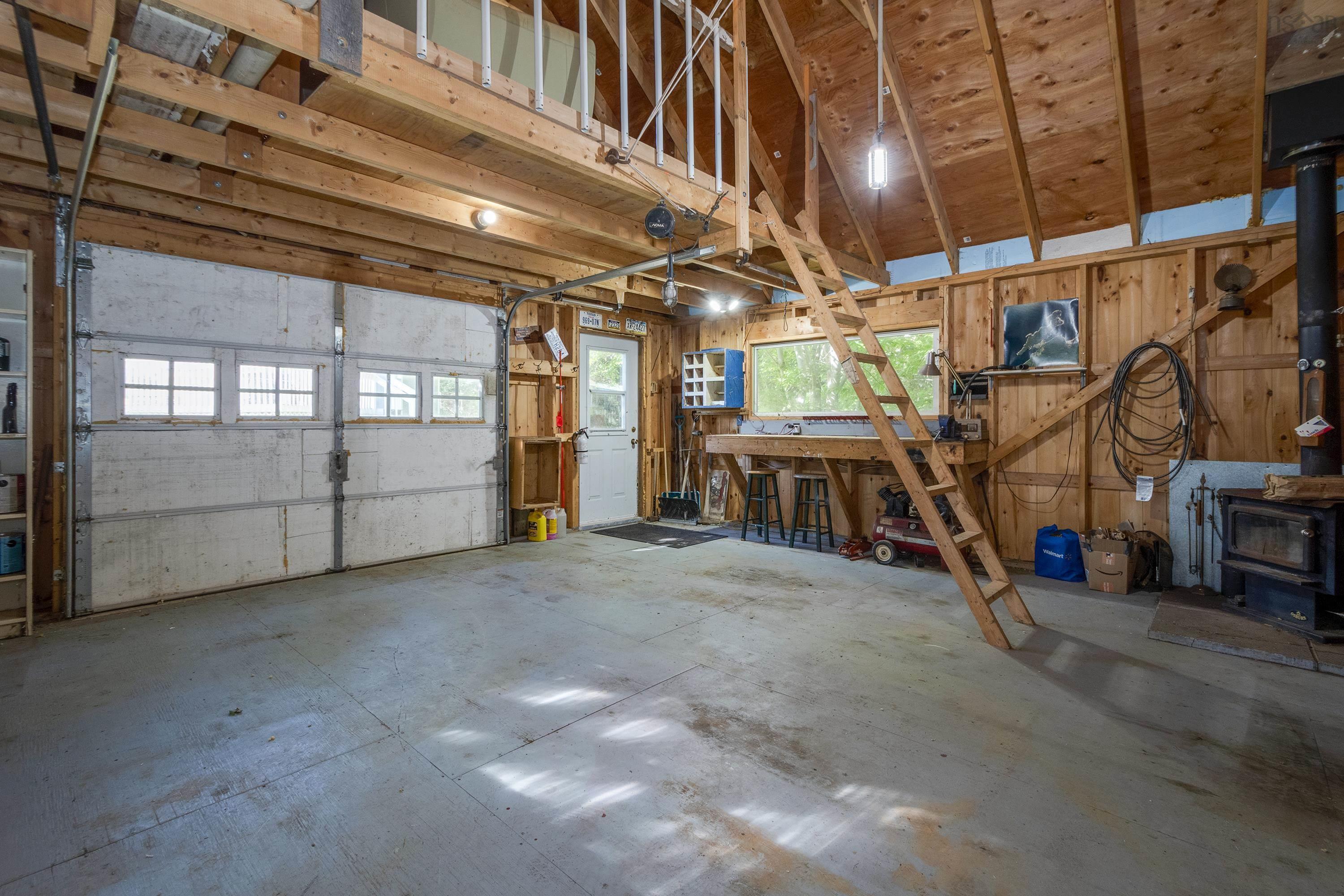 $432,000.00: 46 Awalts Road, Bayswater