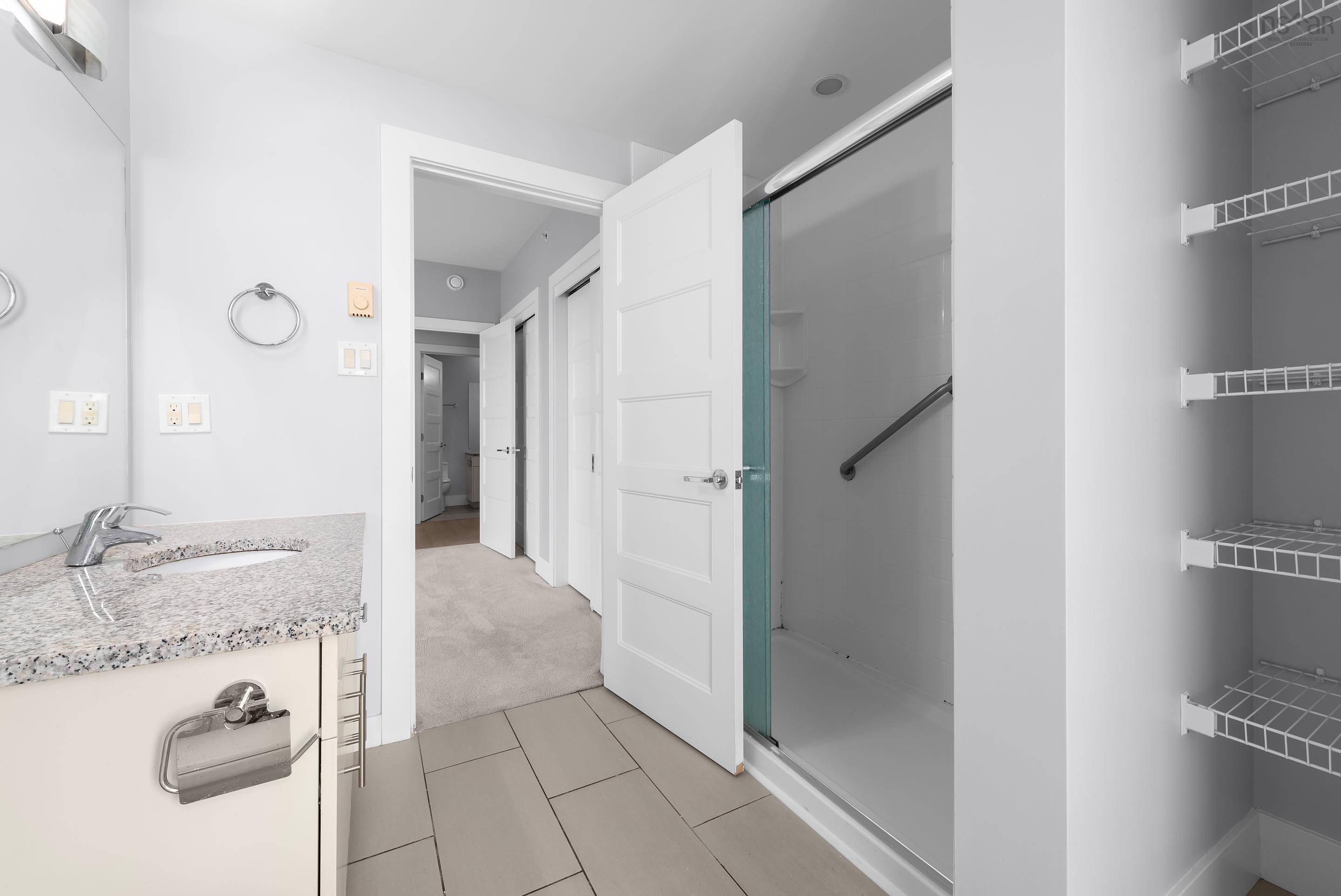 506 15 Kings Wharf Place, Dartmouth, NS (MLS 202520040)