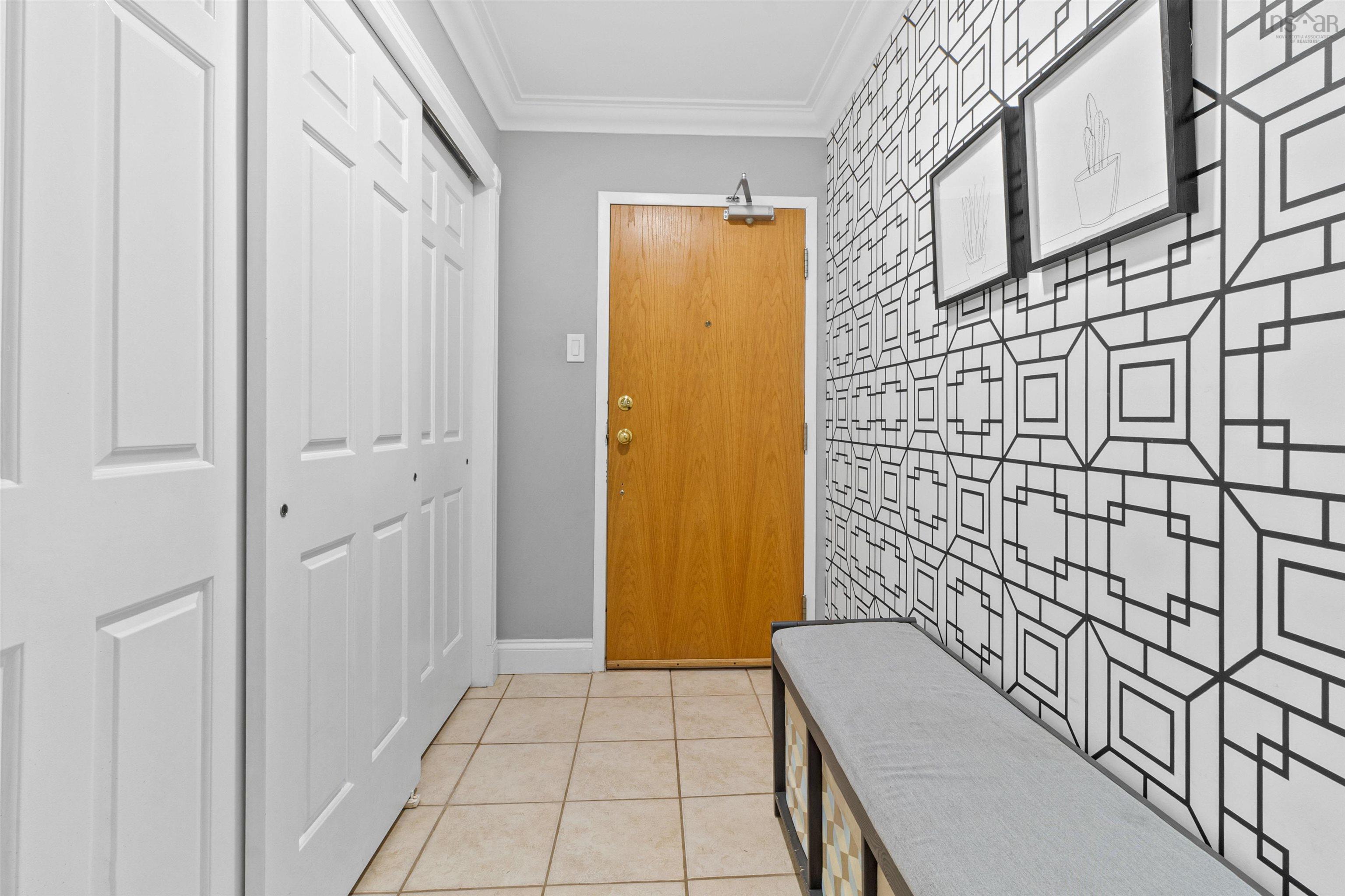 $349,900.00: 202 40 Chelton Woods Lane, Halifax