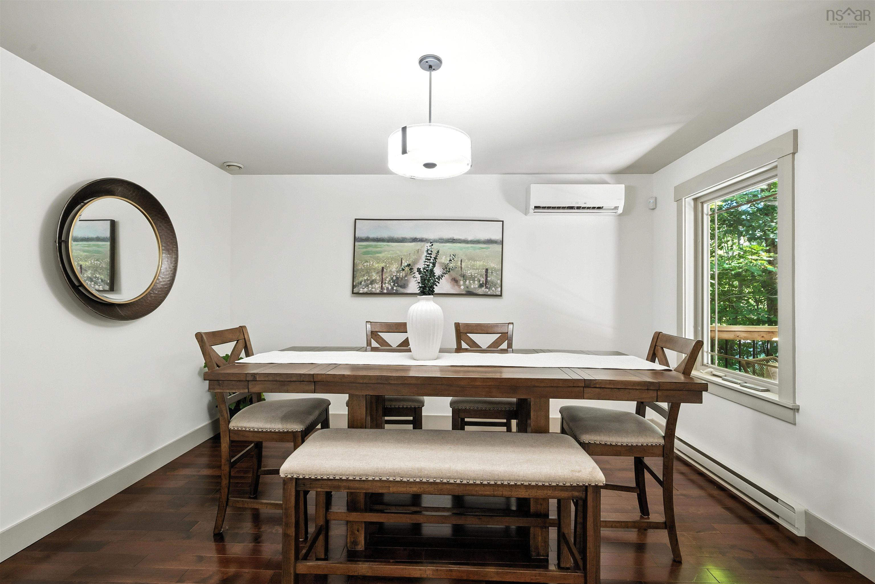 $949,900.00: 68 Magnate Court, Hammonds Plains