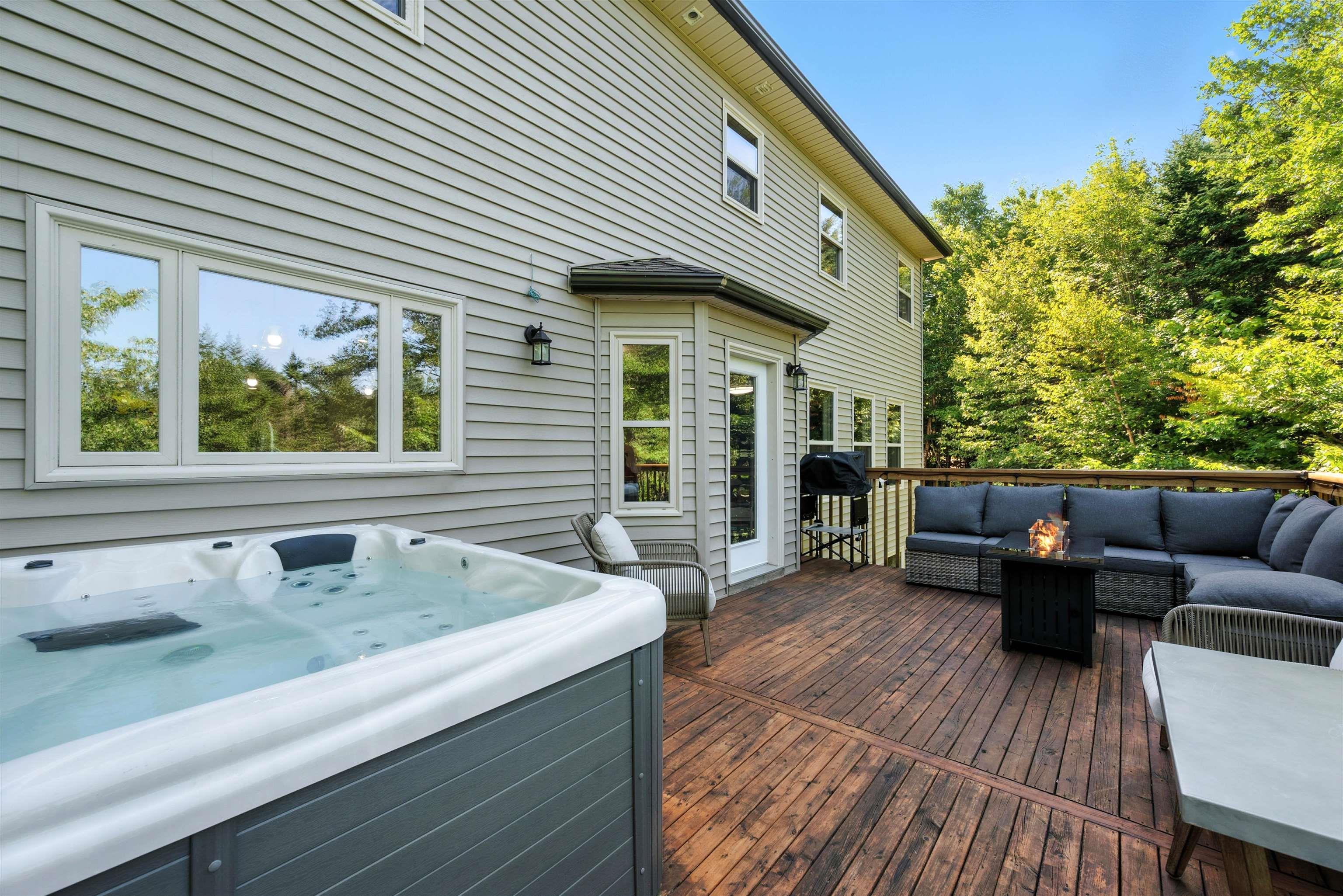 $949,900.00: 68 Magnate Court, Hammonds Plains