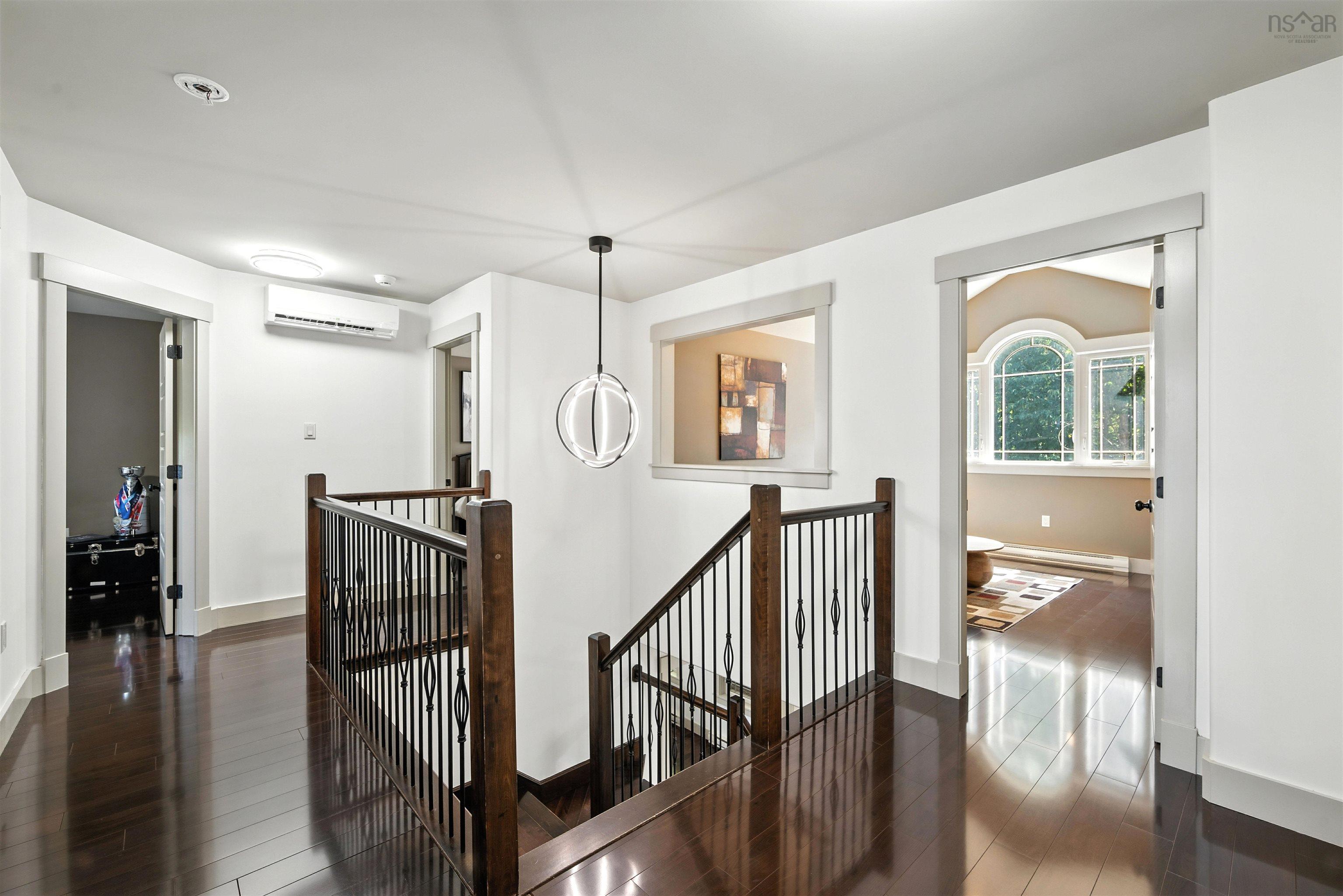 $949,900.00: 68 Magnate Court, Hammonds Plains