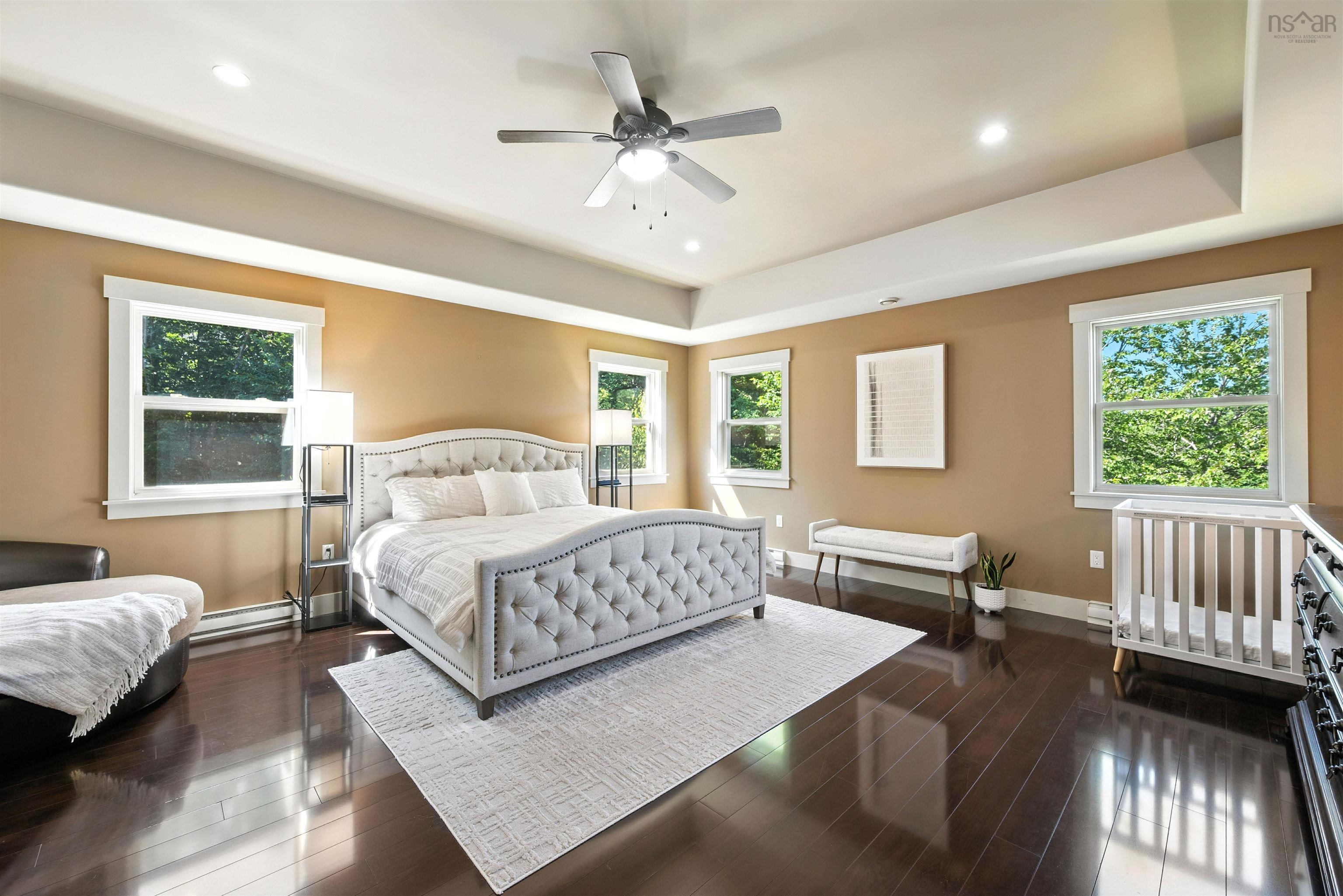 $949,900.00: 68 Magnate Court, Hammonds Plains