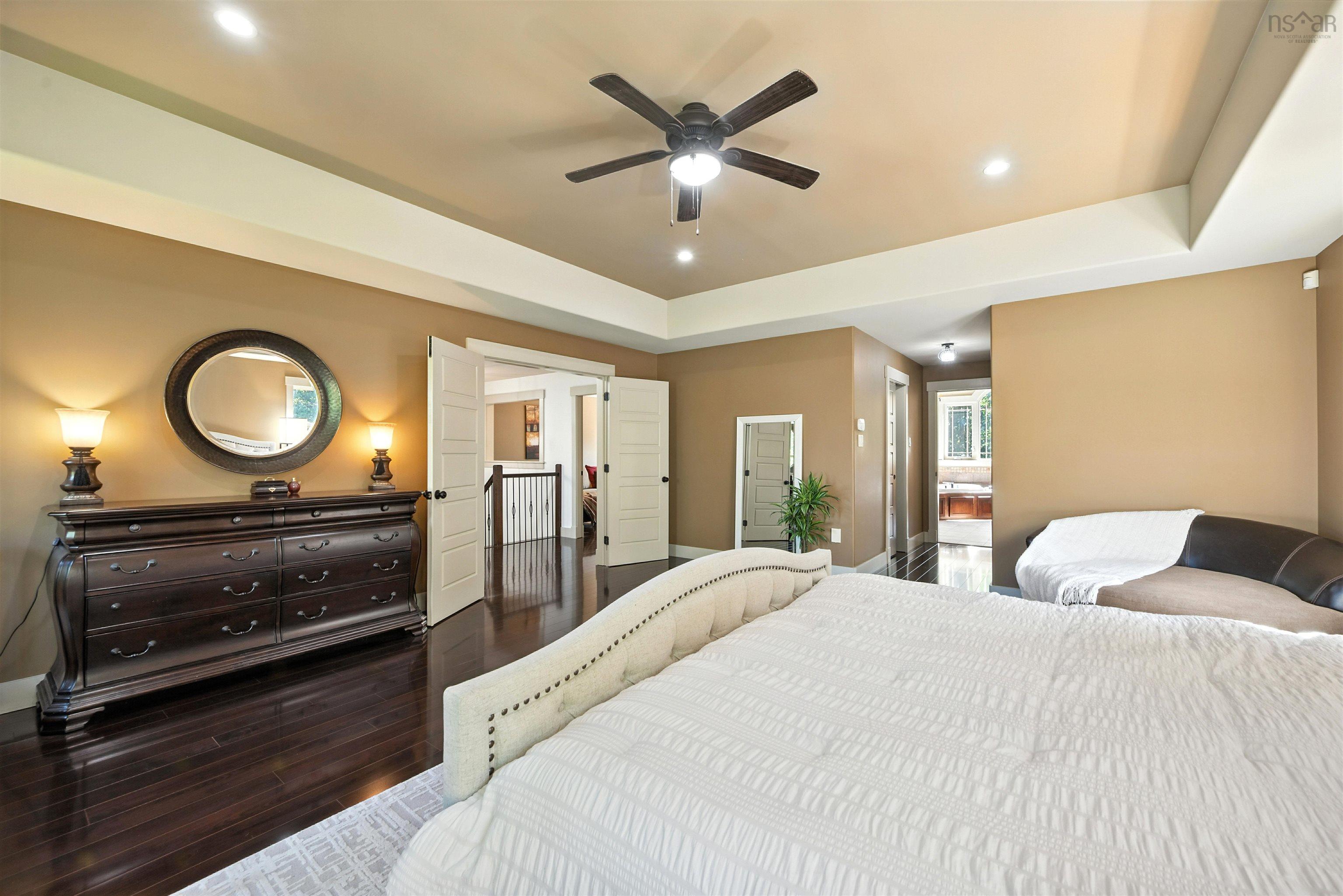 $949,900.00: 68 Magnate Court, Hammonds Plains