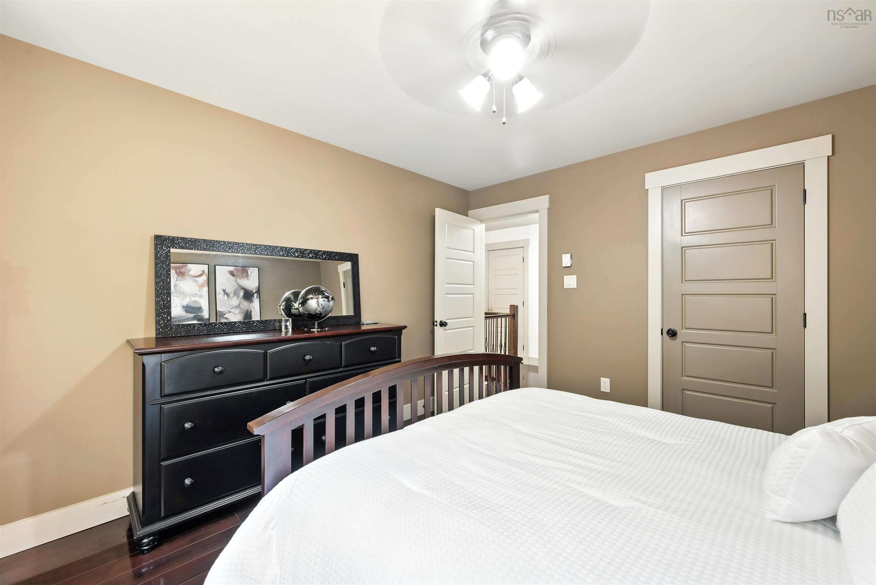 $949,900.00: 68 Magnate Court, Hammonds Plains