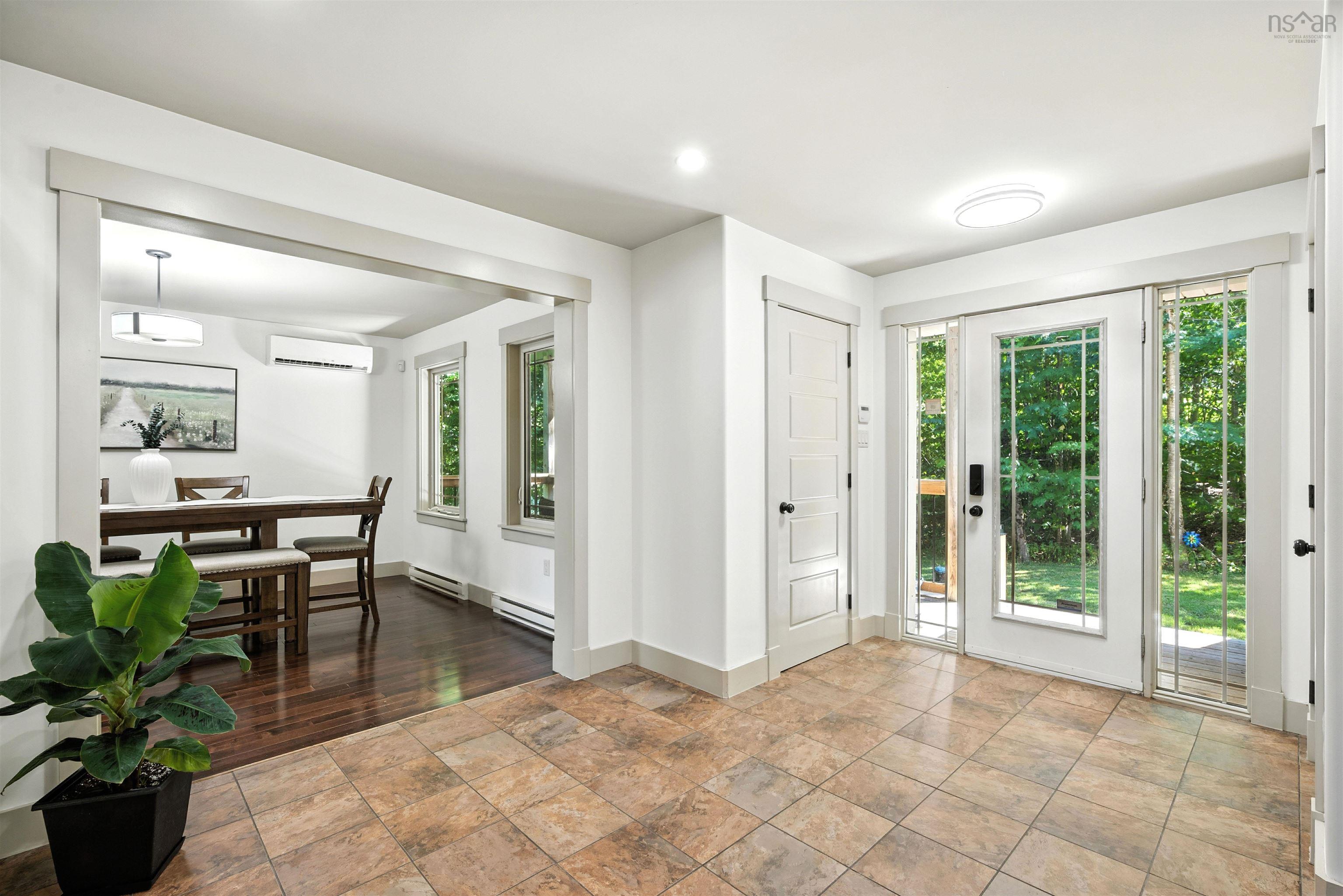 $949,900.00: 68 Magnate Court, Hammonds Plains