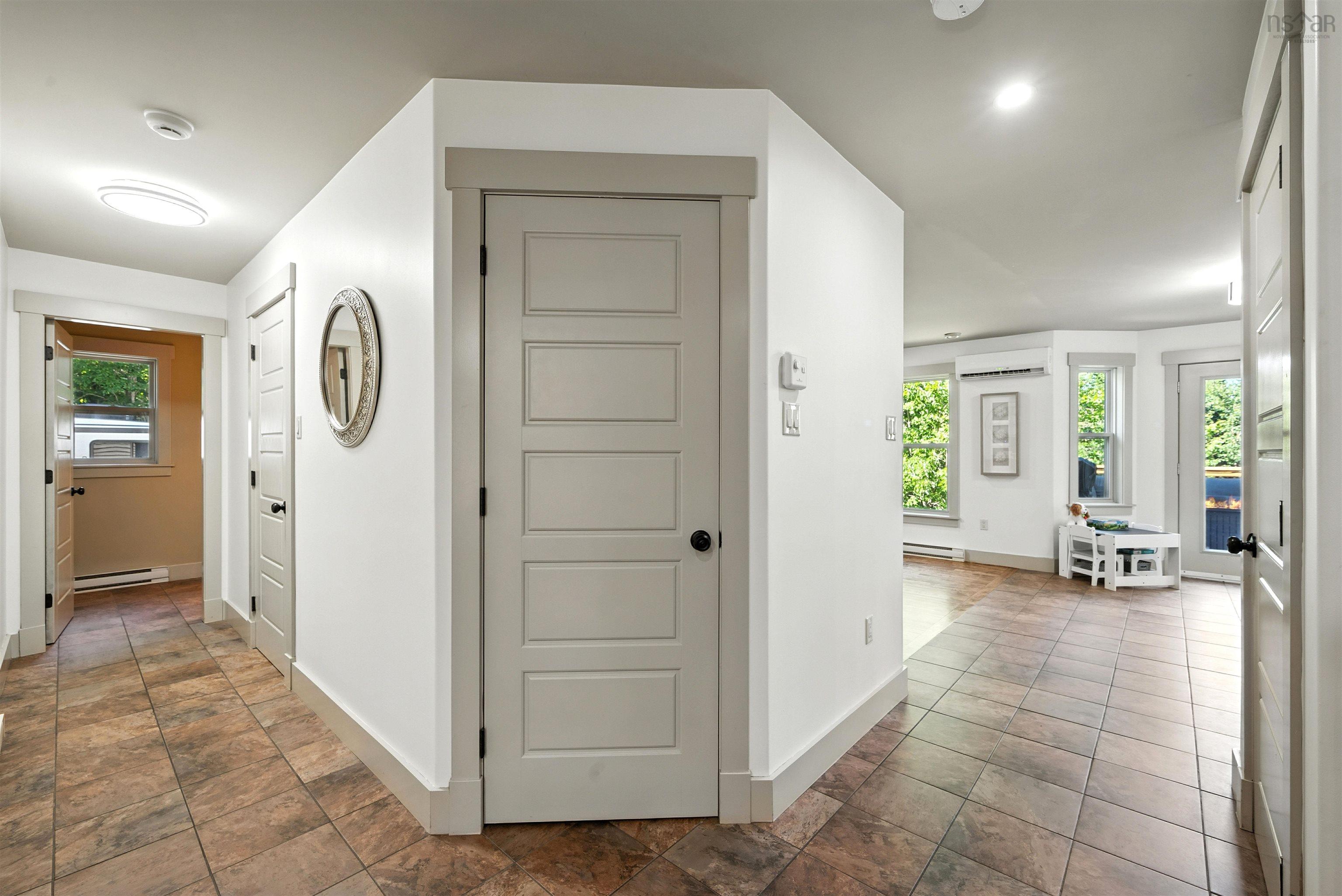 $949,900.00: 68 Magnate Court, Hammonds Plains