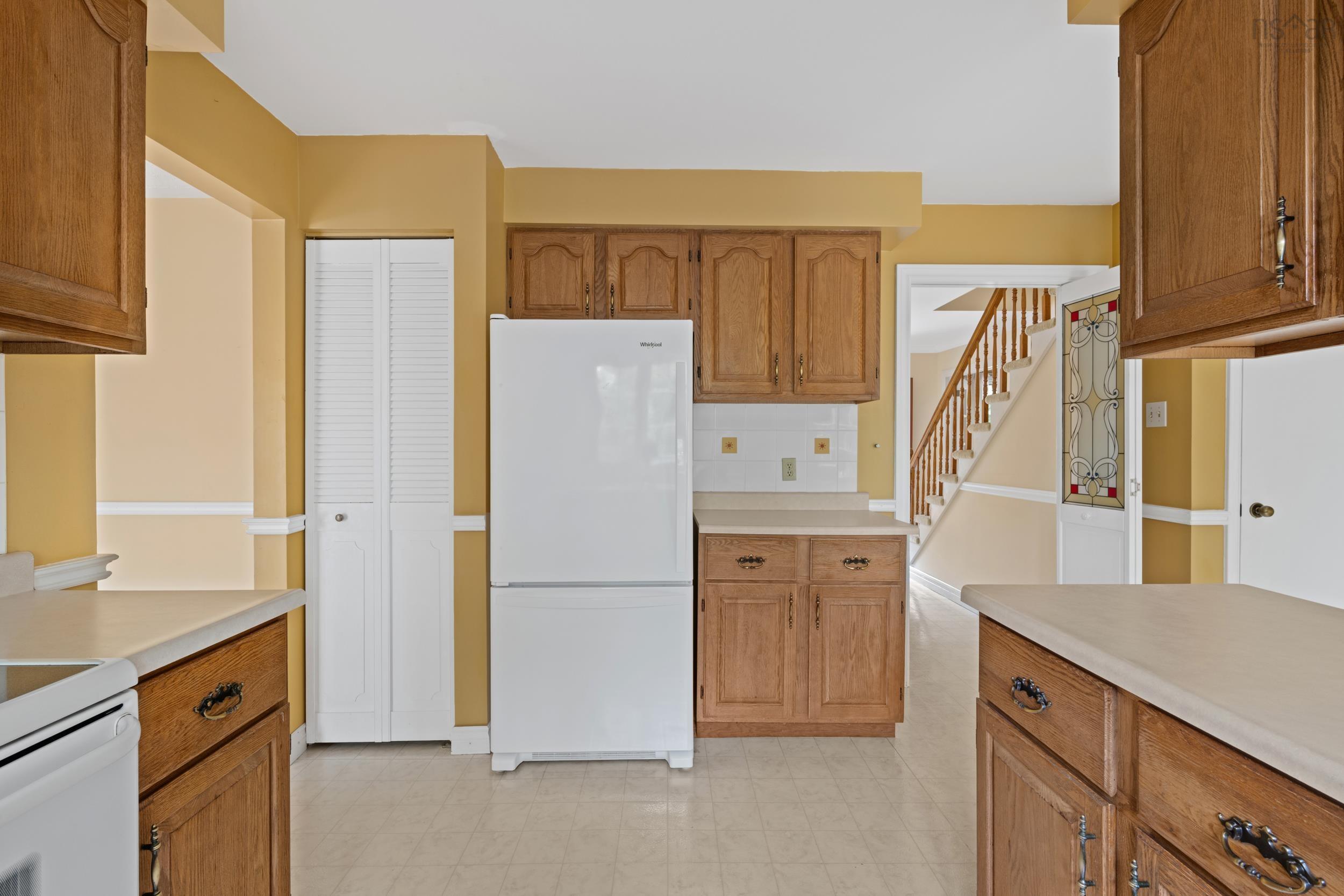 $799,900.00: 52 Forest Road, Dartmouth