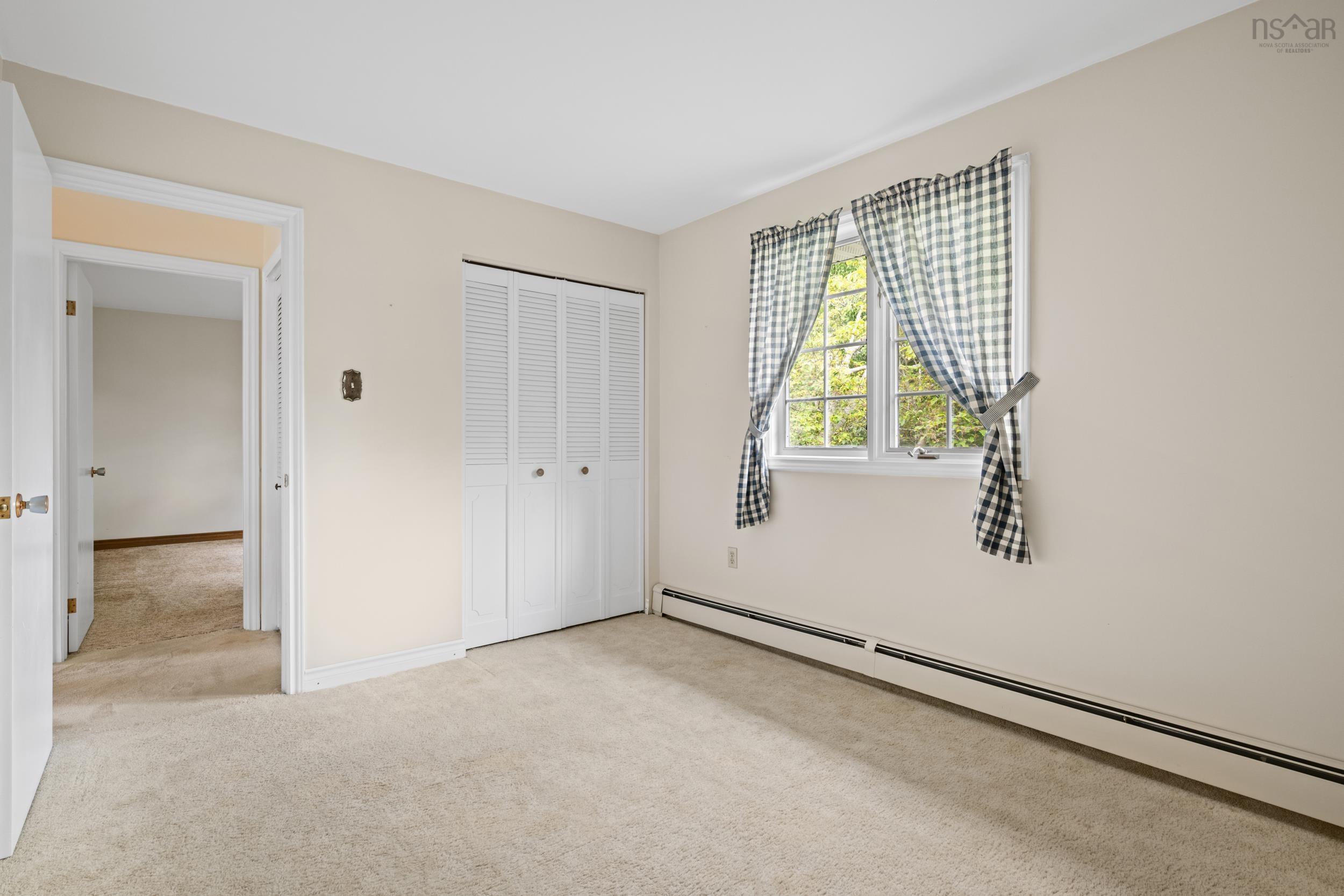 $799,900.00: 52 Forest Road, Dartmouth