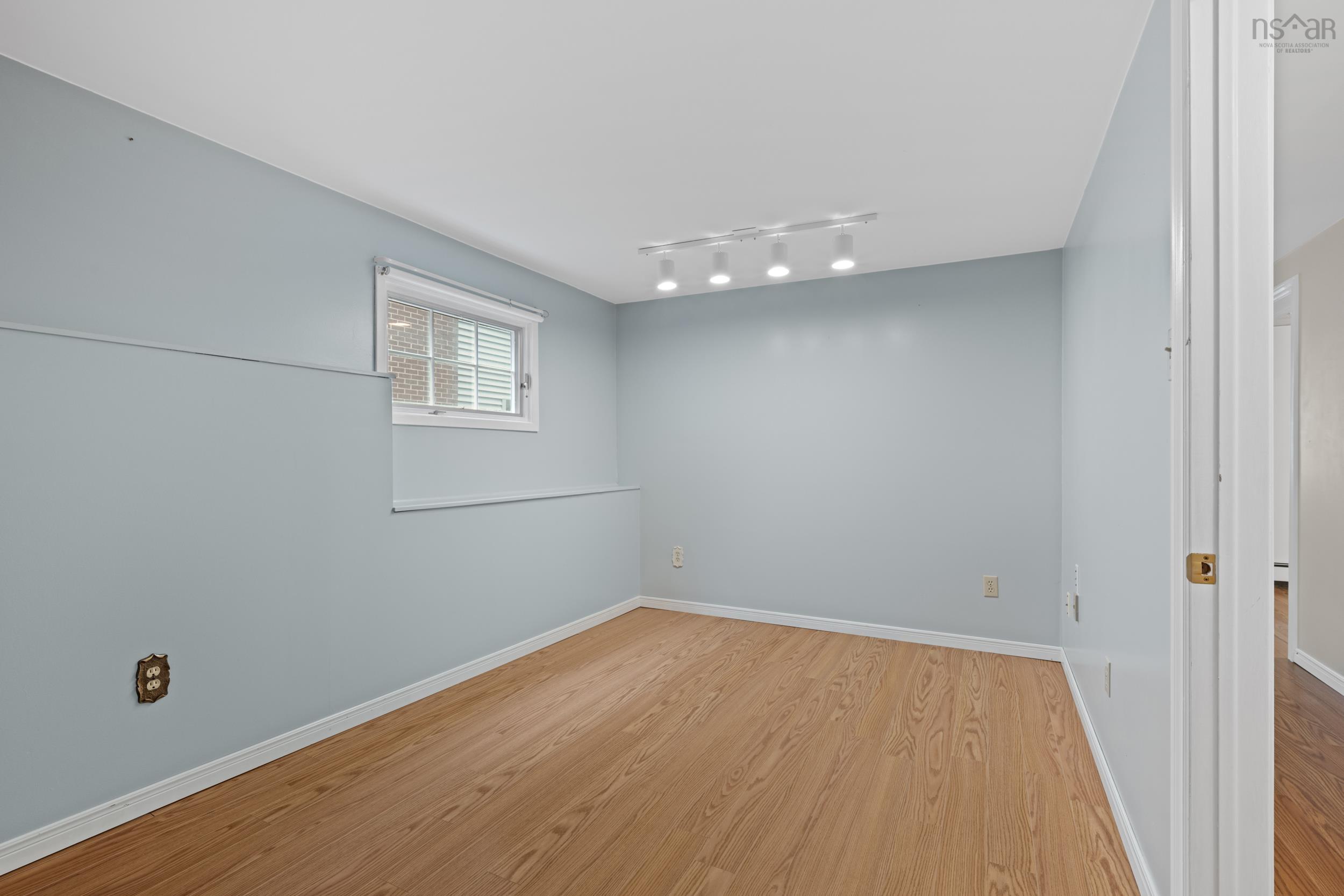 $799,900.00: 52 Forest Road, Dartmouth