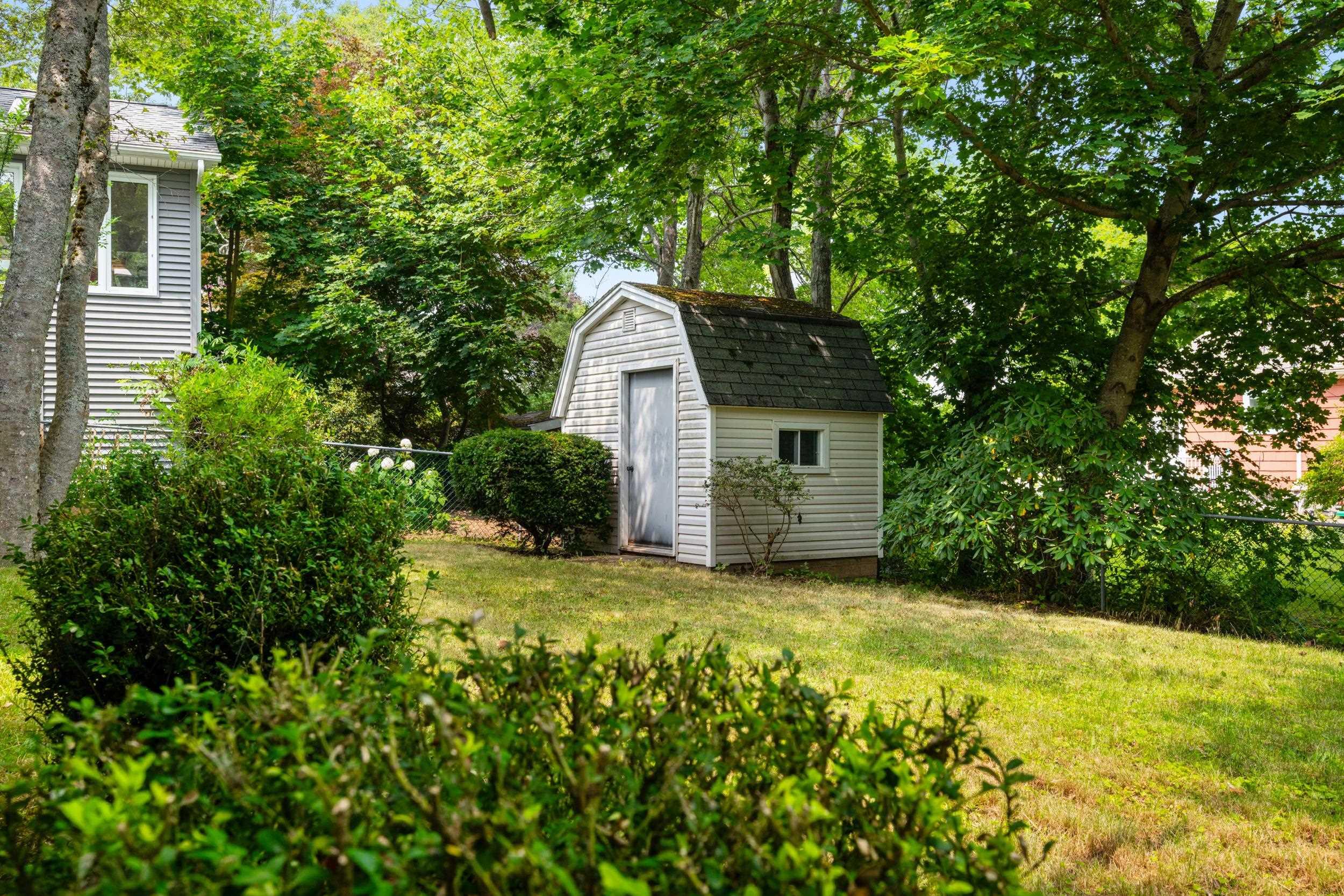 $799,900.00: 52 Forest Road, Dartmouth