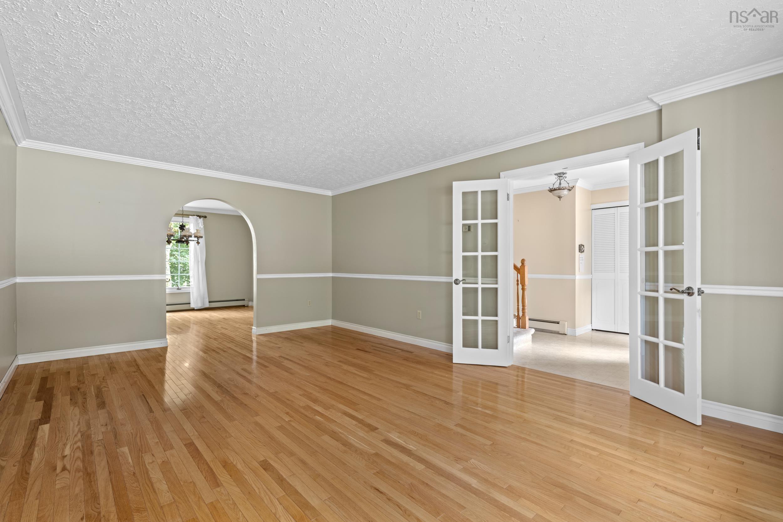 $799,900.00: 52 Forest Road, Dartmouth