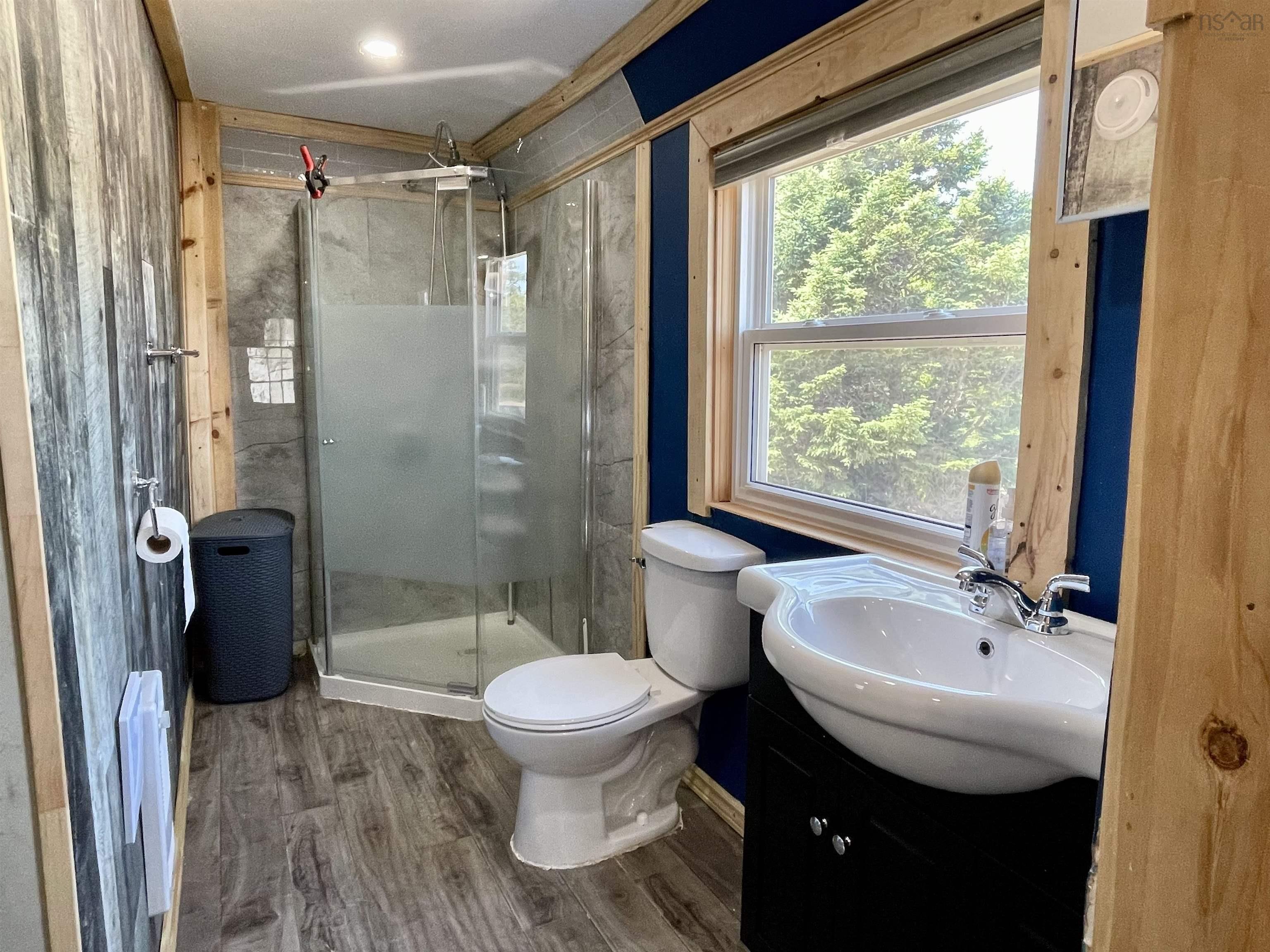 $185,000.00: 2432 Apple River Road, Apple River