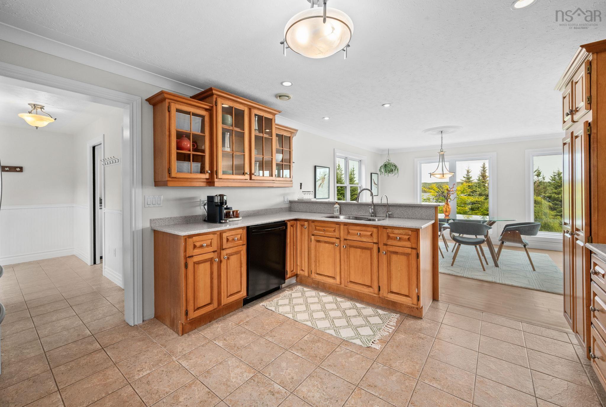 $825,000.00: 88 Inverary Point Lane, West Porters Lake