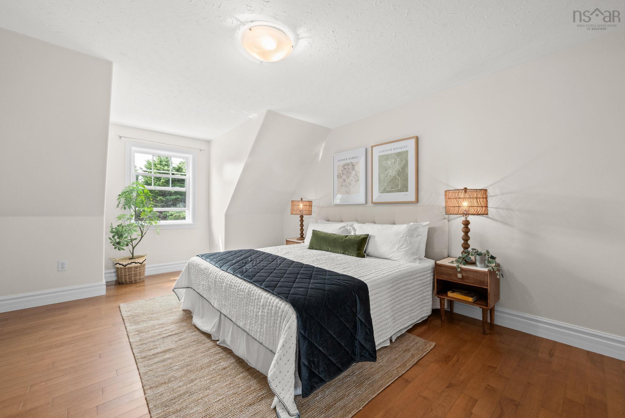 $825,000.00: 88 Inverary Point Lane, West Porters Lake