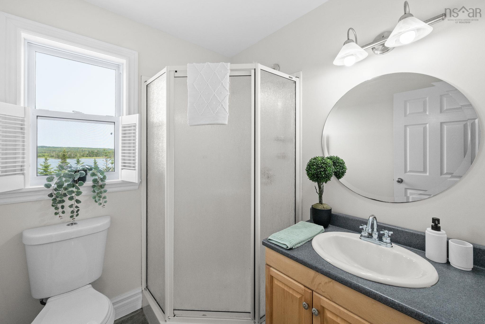 $825,000.00: 88 Inverary Point Lane, West Porters Lake