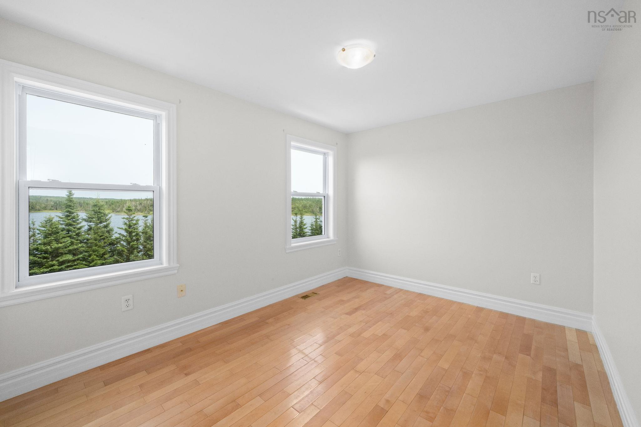 $825,000.00: 88 Inverary Point Lane, West Porters Lake