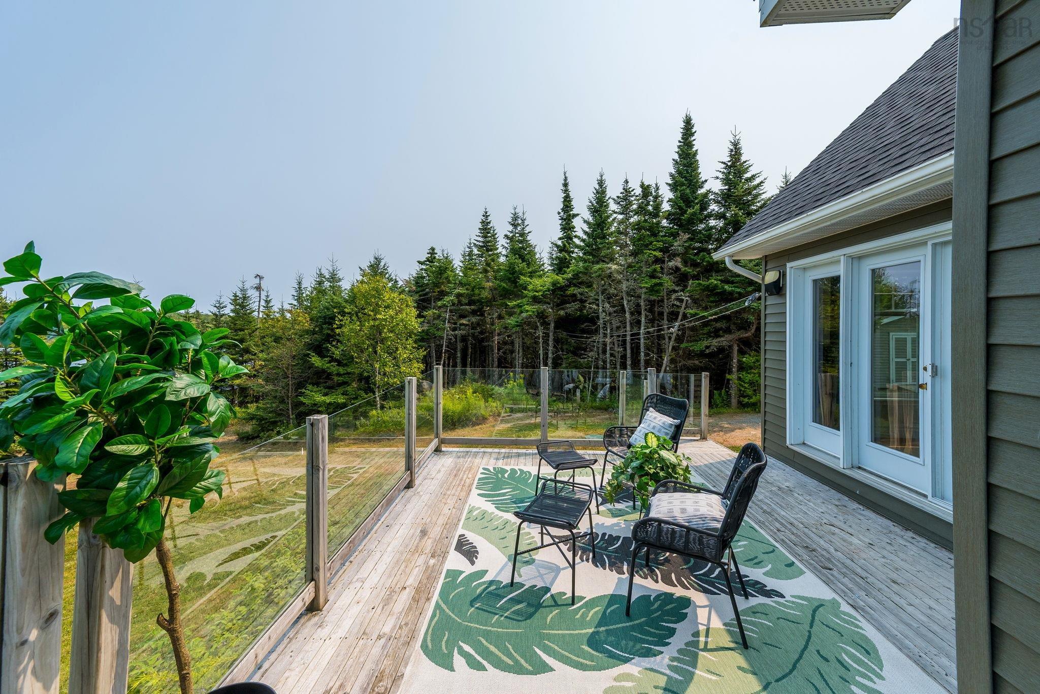 $825,000.00: 88 Inverary Point Lane, West Porters Lake
