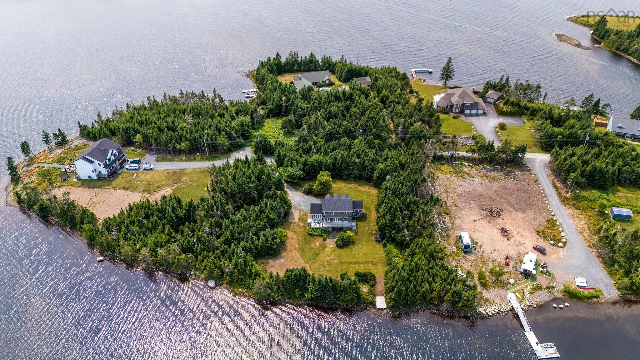 $825,000.00: 88 Inverary Point Lane, West Porters Lake