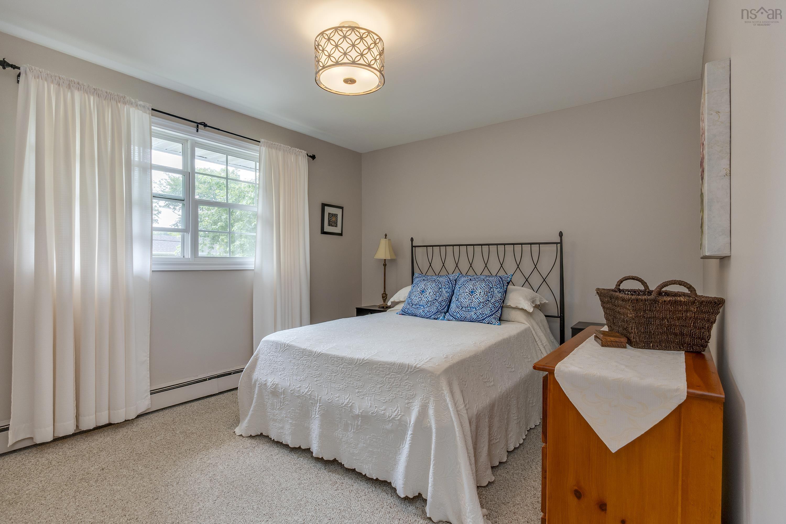 $559,000.00: 15 Landrace Crescent, Dartmouth