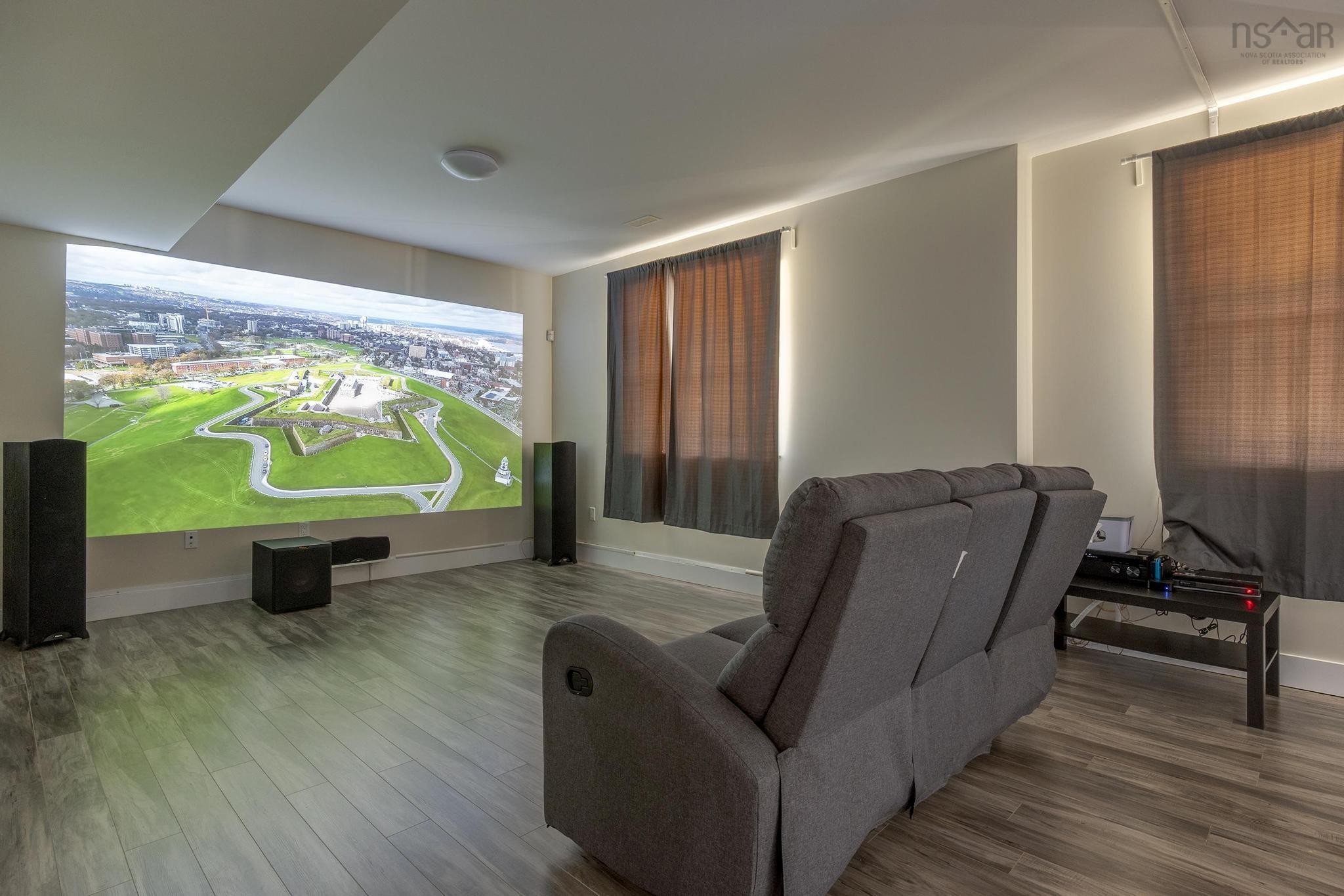 $979,000.00: 296 Transom Drive, Halifax