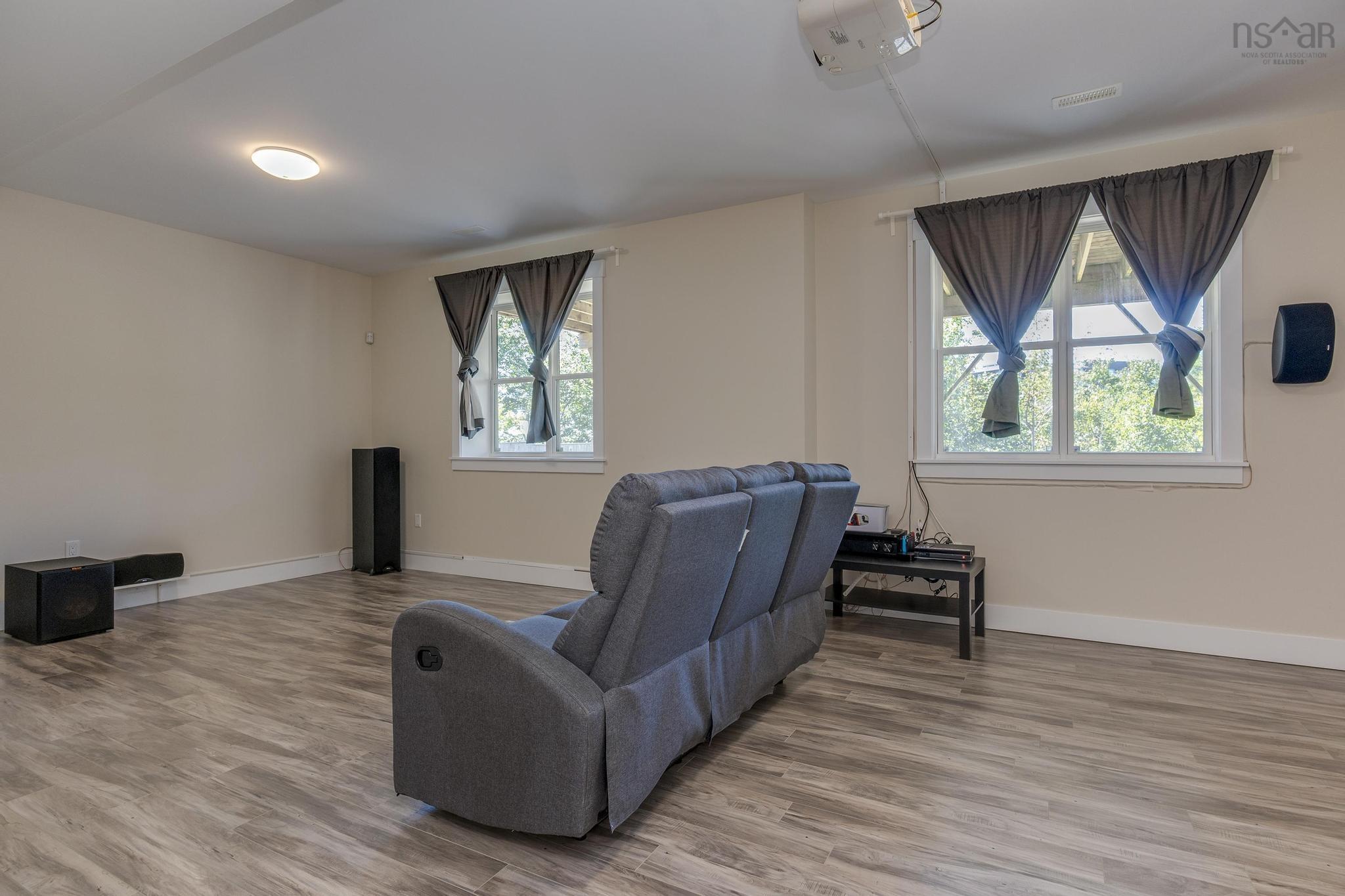 $979,000.00: 296 Transom Drive, Halifax