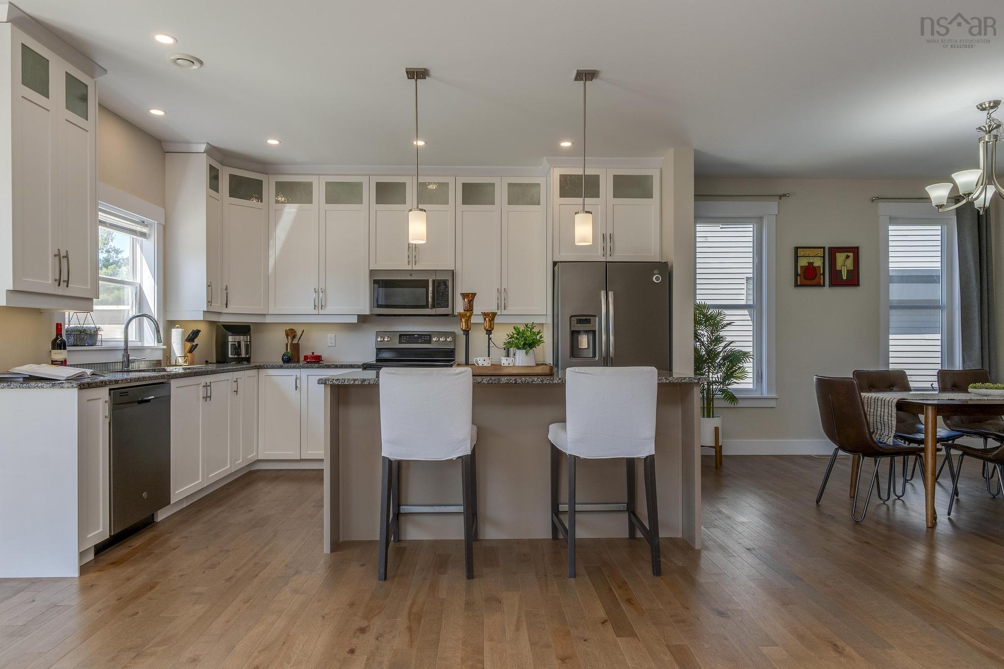 $979,000.00: 296 Transom Drive, Halifax