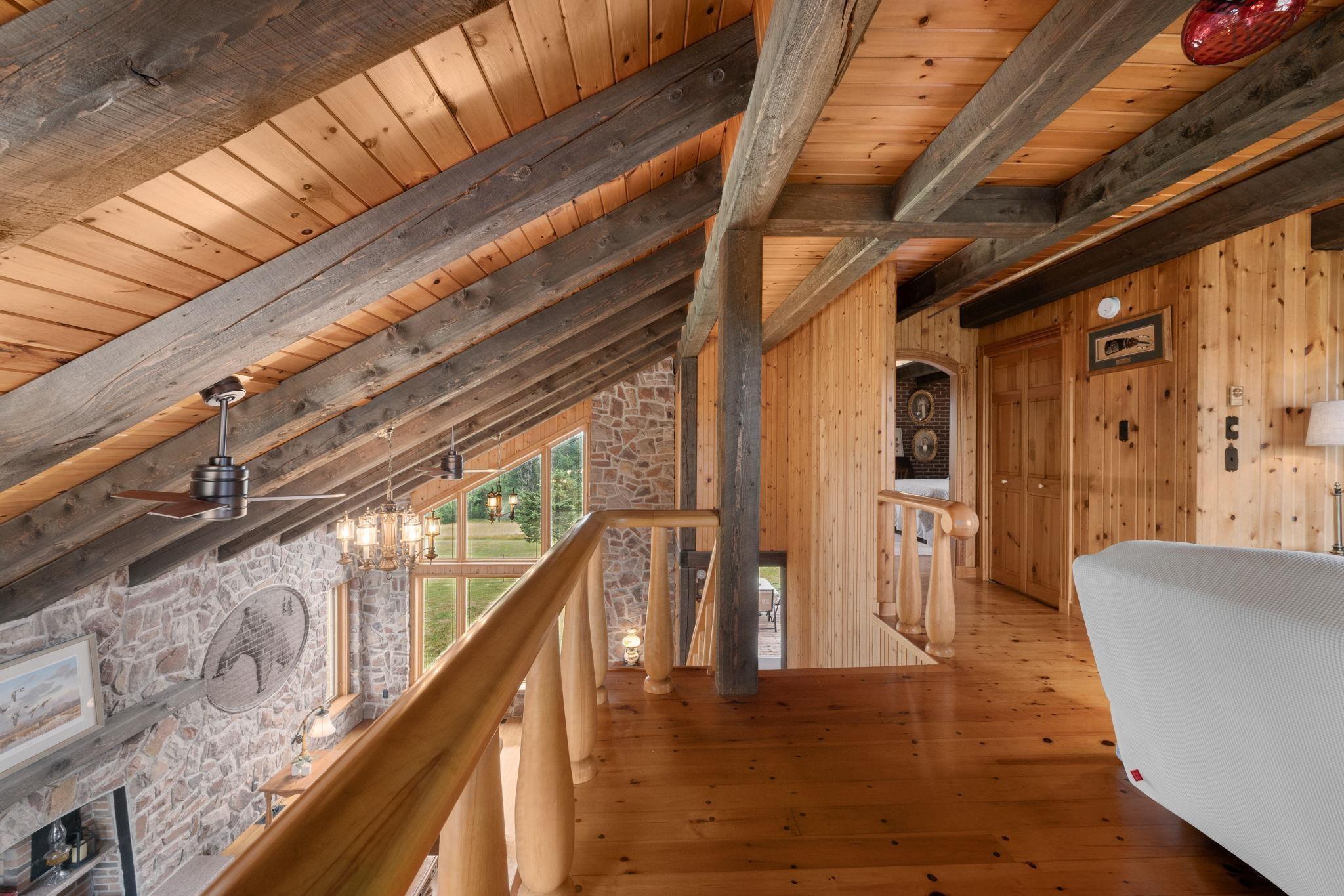 $995,000.00: 12809 1 Highway, Avonport