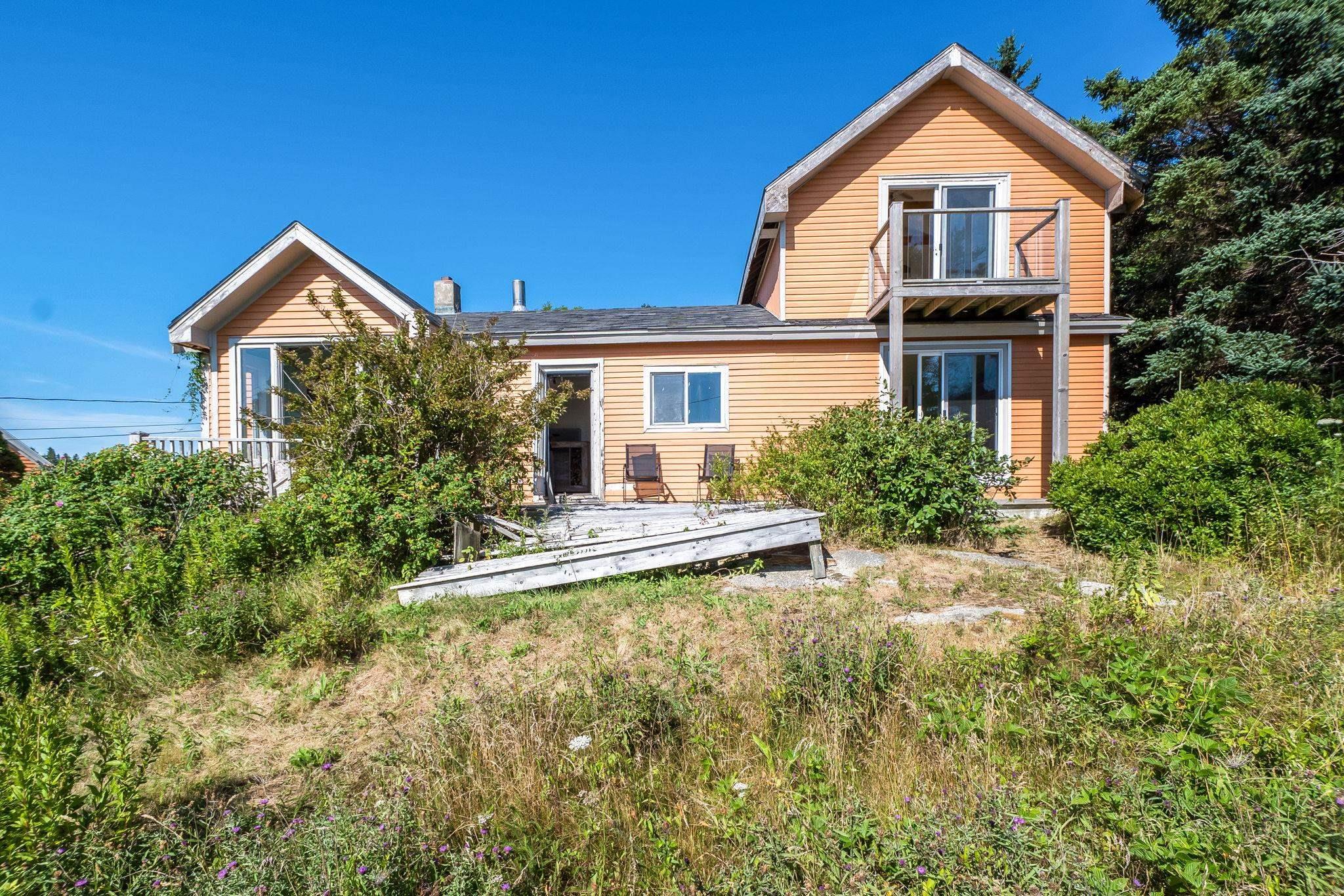 $339,000.00: 12 South Point Road, Portuguese Cove