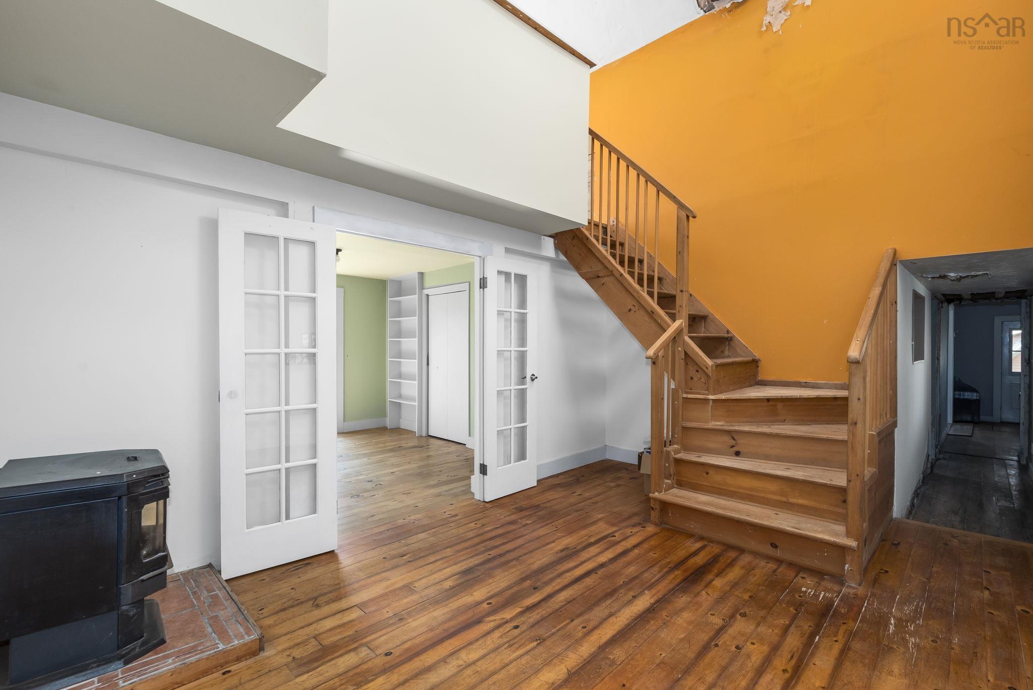 $339,000.00: 12 South Point Road, Portuguese Cove