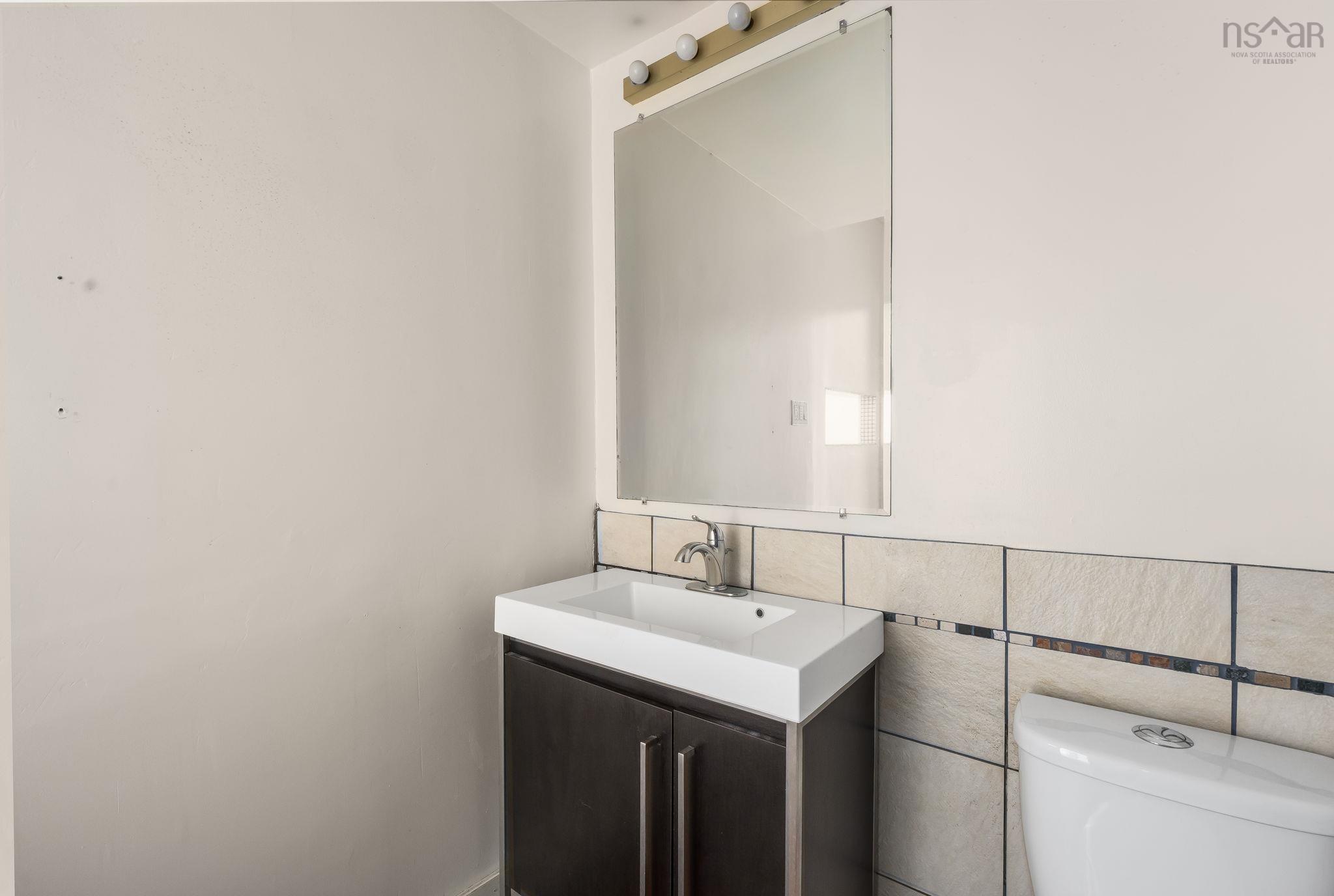 $339,000.00: 12 South Point Road, Portuguese Cove