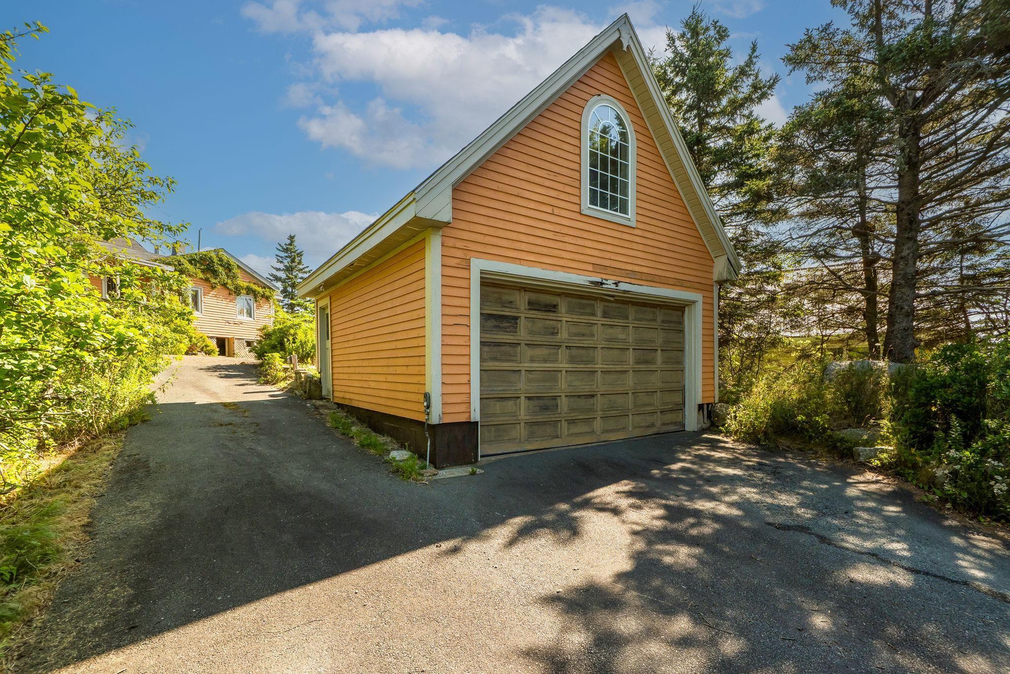 $339,000.00: 12 South Point Road, Portuguese Cove