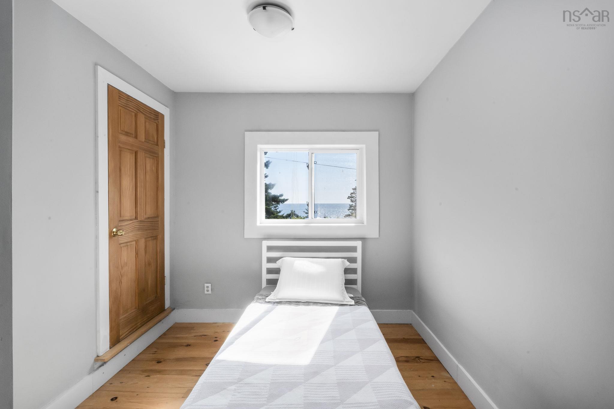 $339,000.00: 12 South Point Road, Portuguese Cove