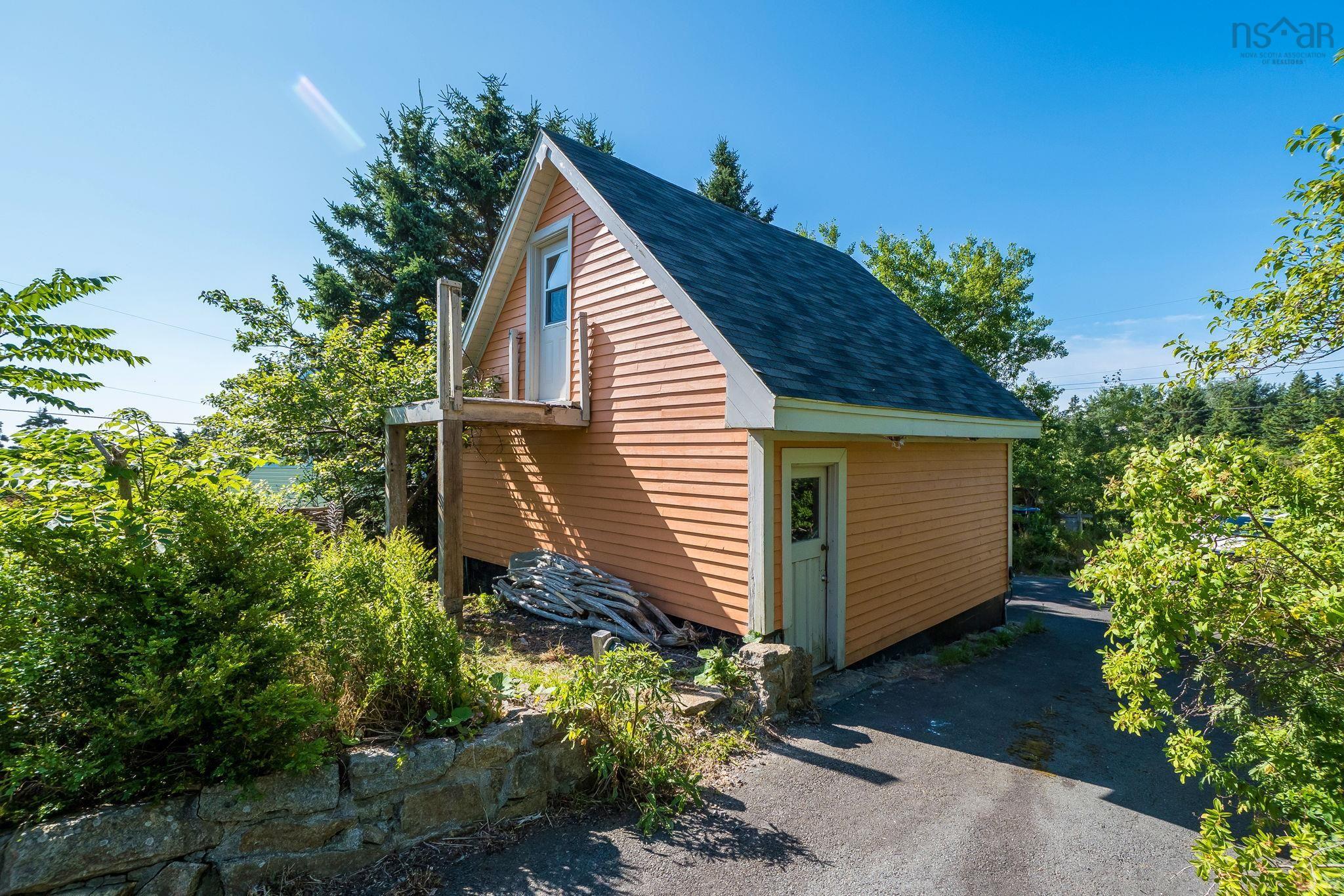 $339,000.00: 12 South Point Road, Portuguese Cove