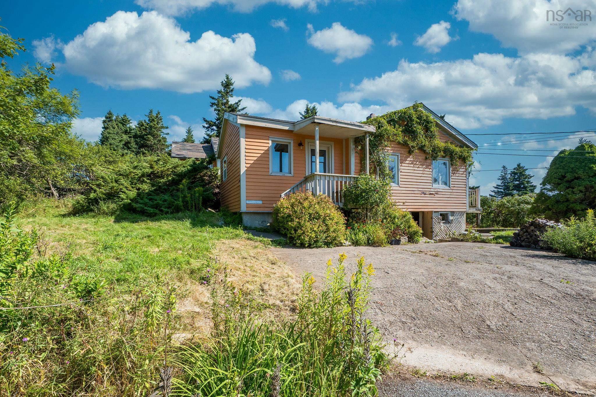 $339,000.00: 12 South Point Road, Portuguese Cove