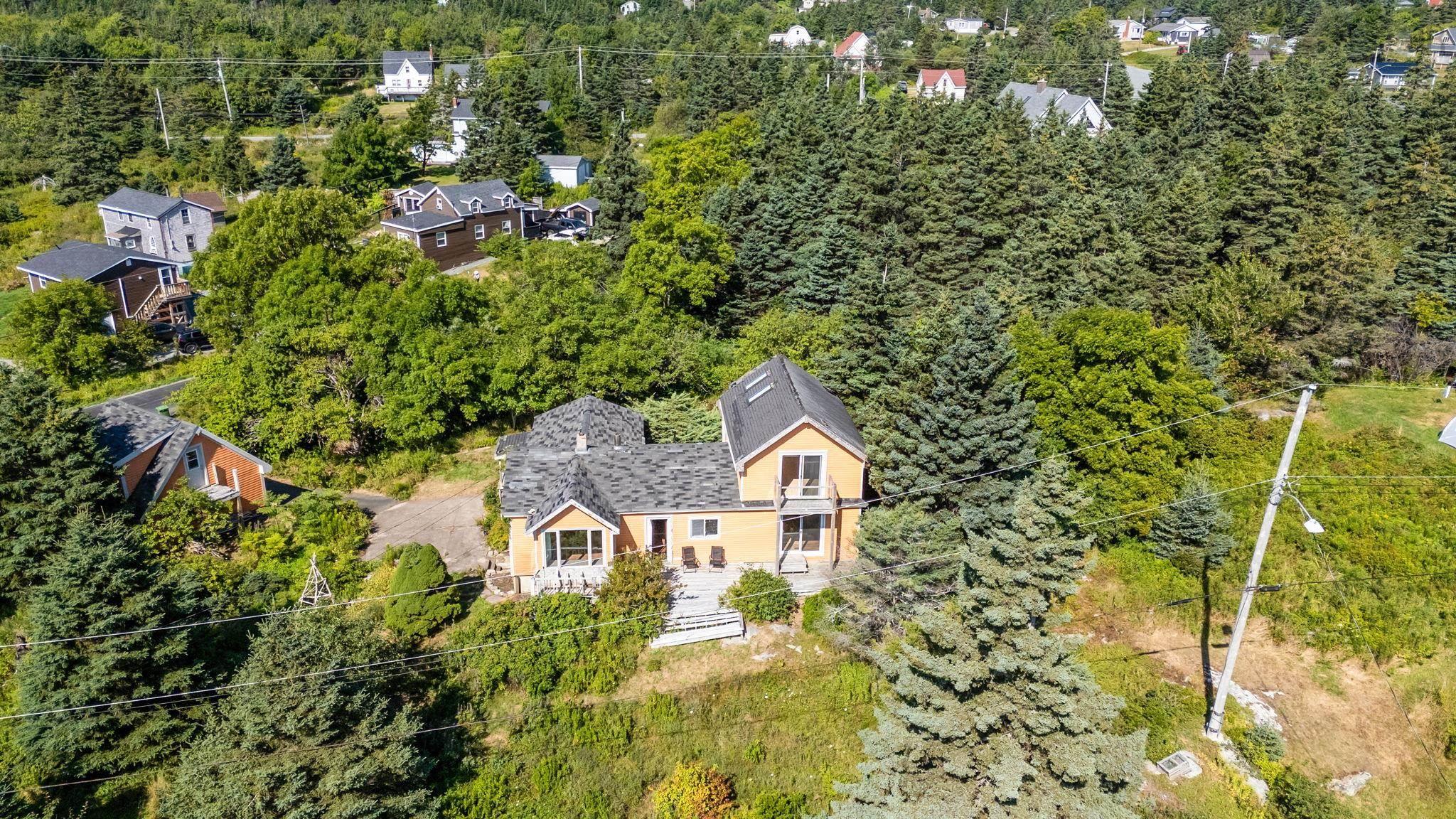 $339,000.00: 12 South Point Road, Portuguese Cove