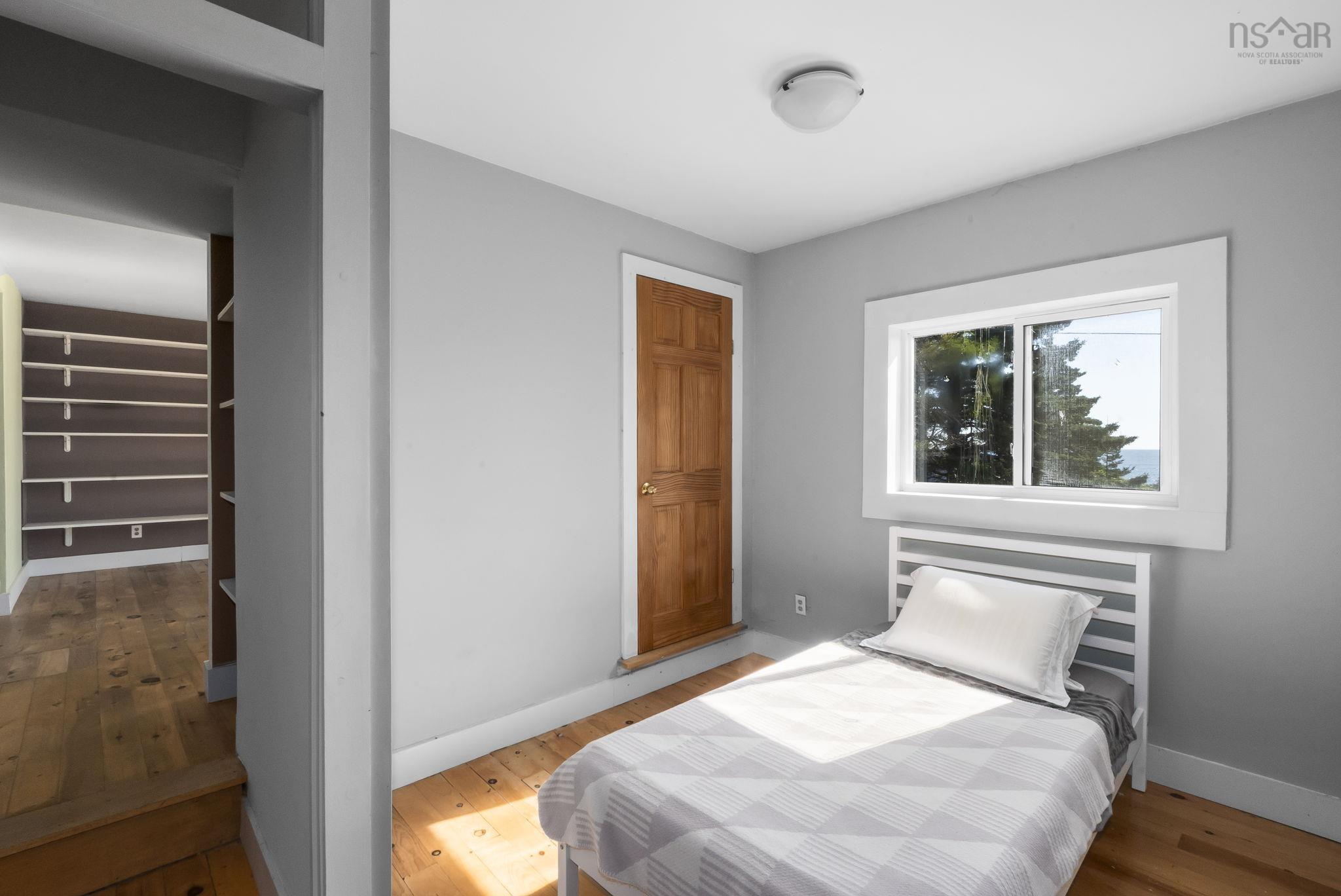 $339,000.00: 12 South Point Road, Portuguese Cove