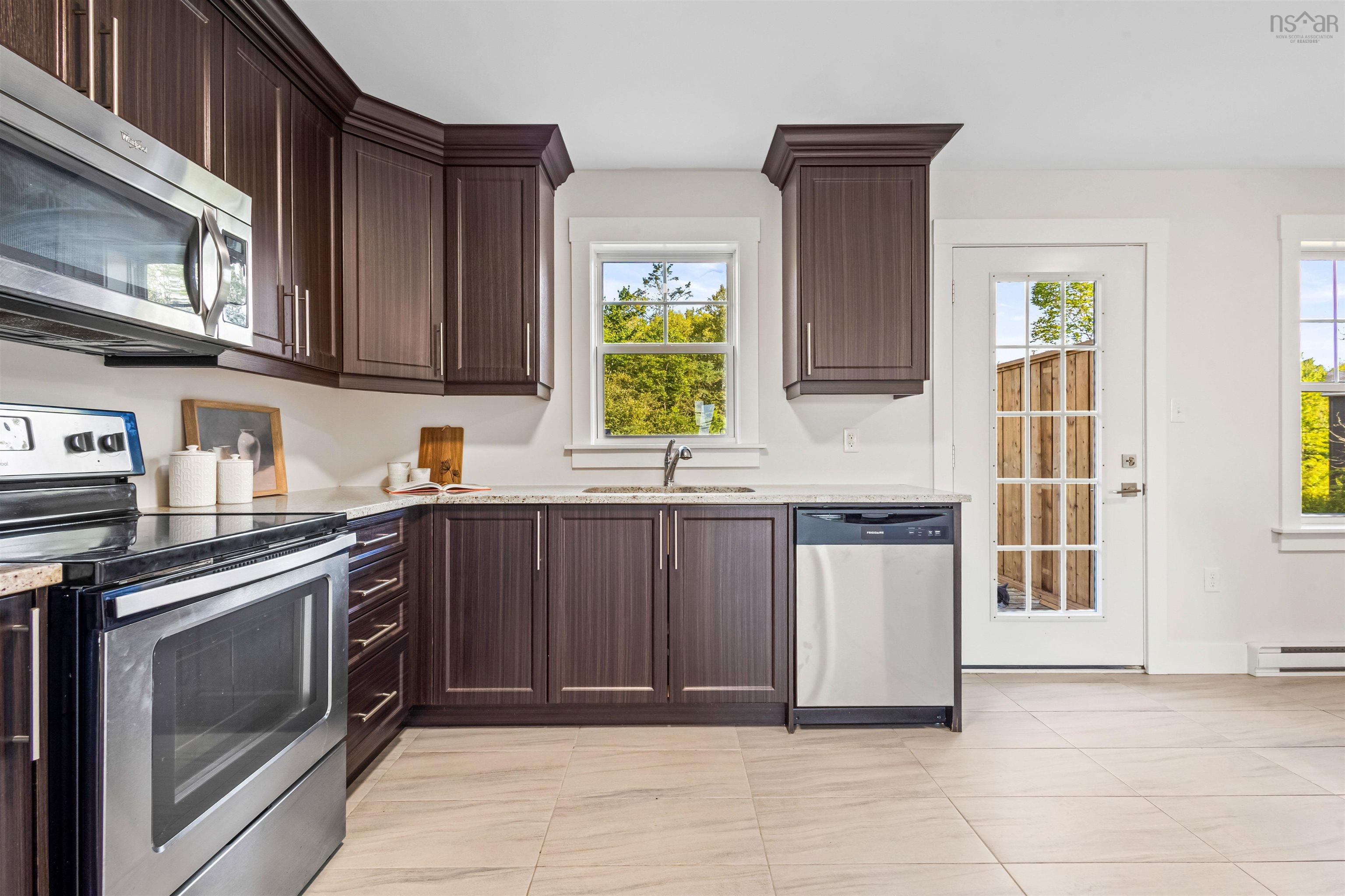 $499,999.00: 29 Fescue Court, Middle Sackville