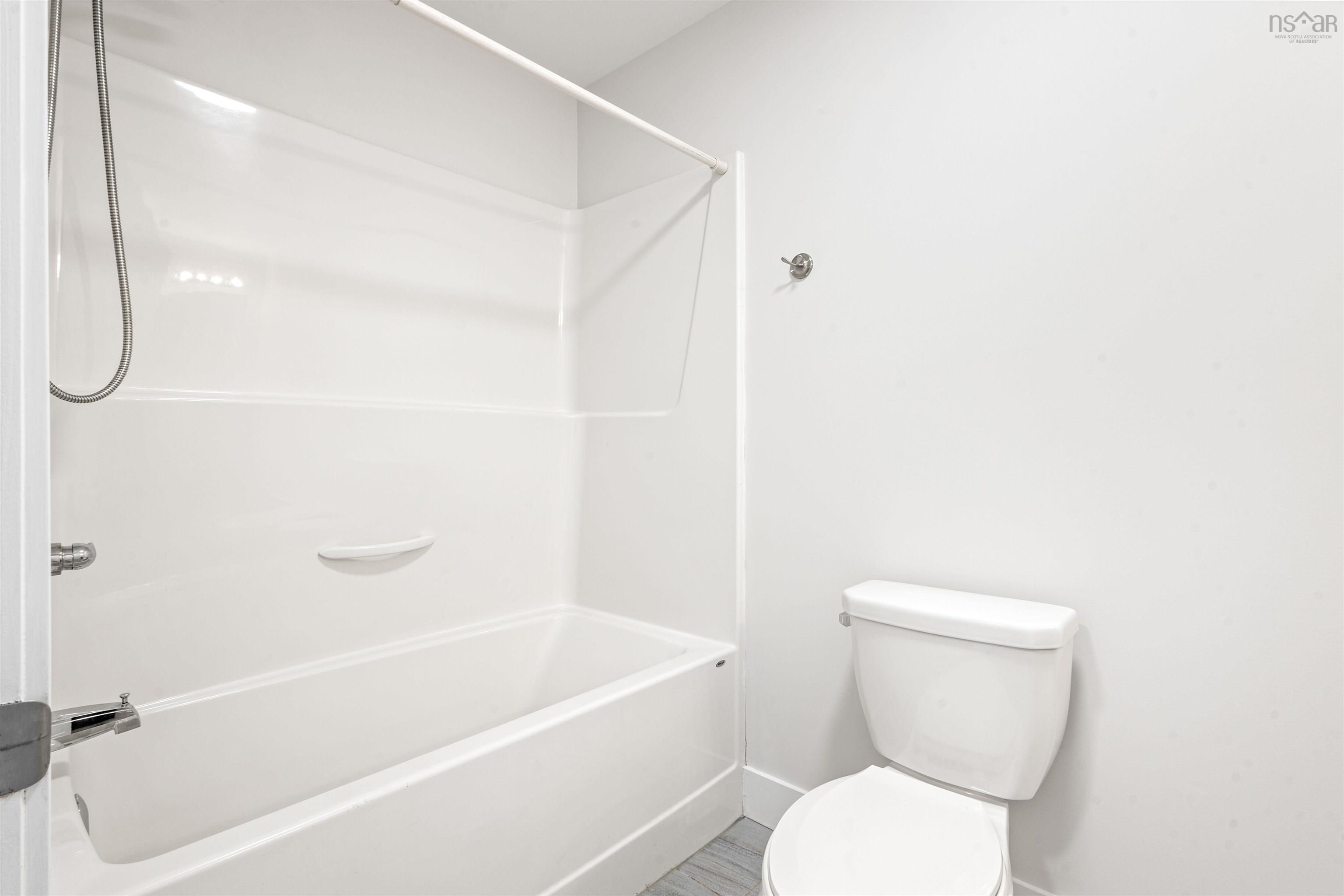 $499,999.00: 29 Fescue Court, Middle Sackville