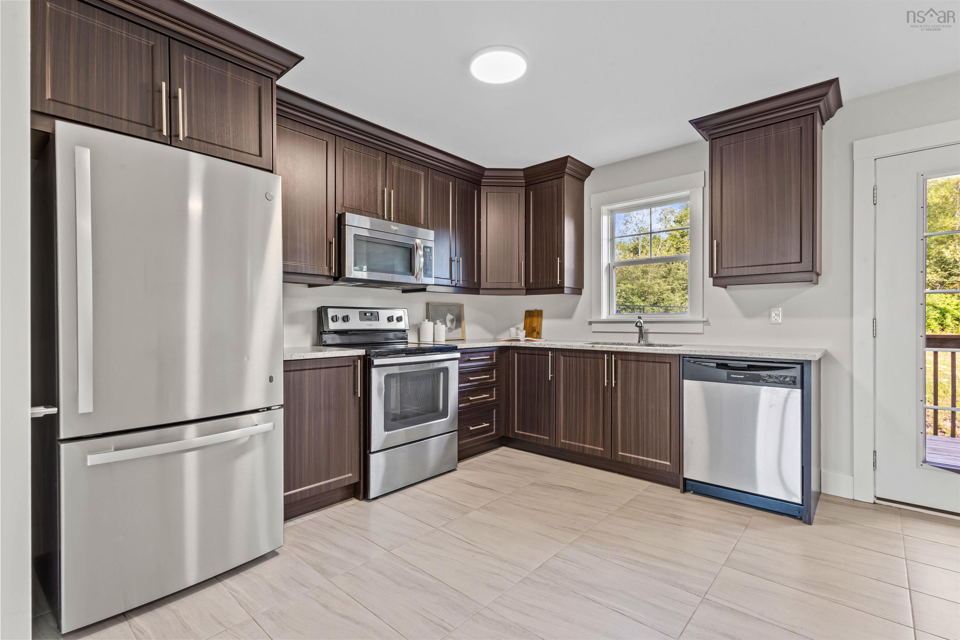 $499,999.00: 29 Fescue Court, Middle Sackville