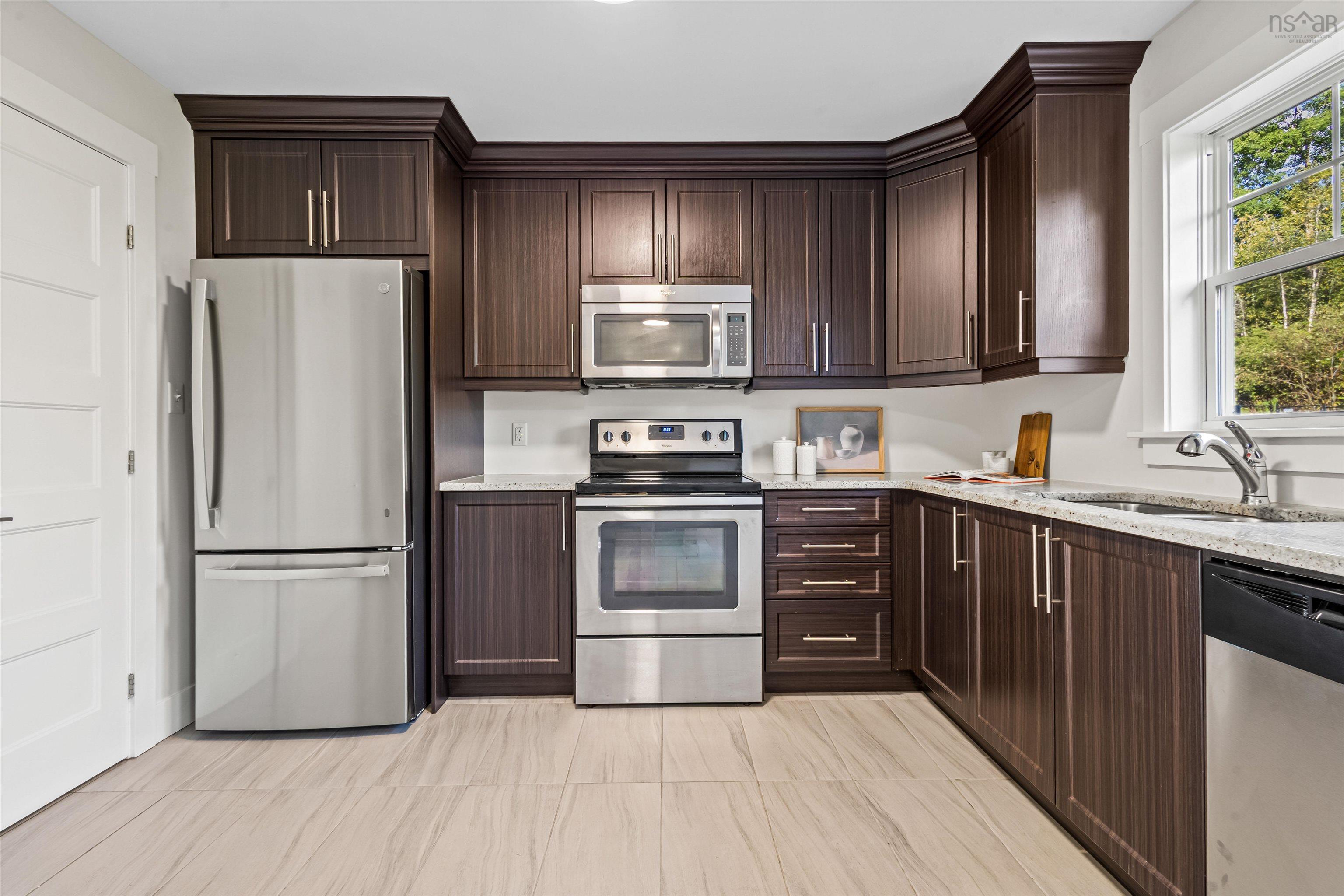 $499,999.00: 29 Fescue Court, Middle Sackville