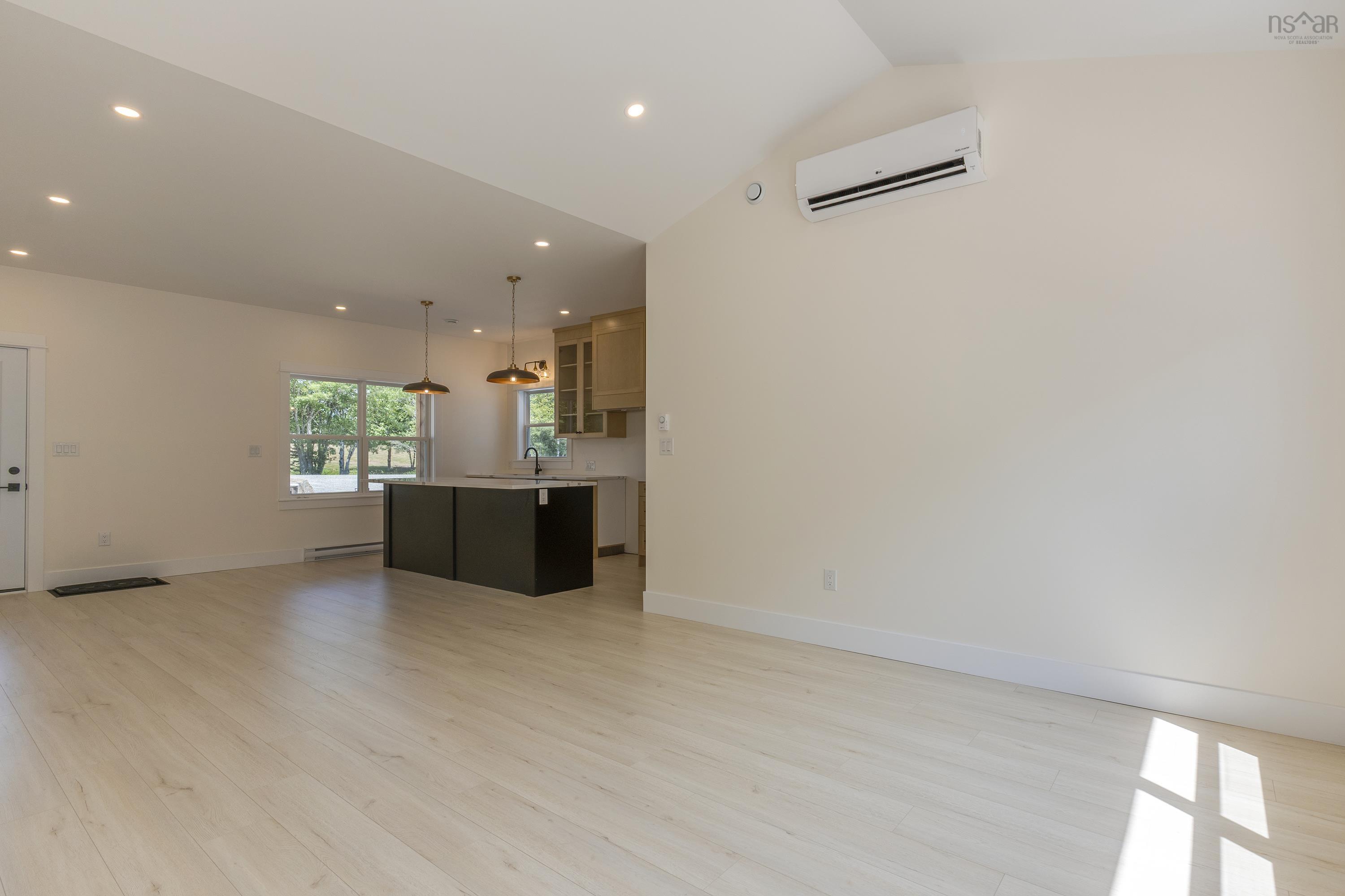 $445,000.00: 26 Alvewa Drive, Myers Point