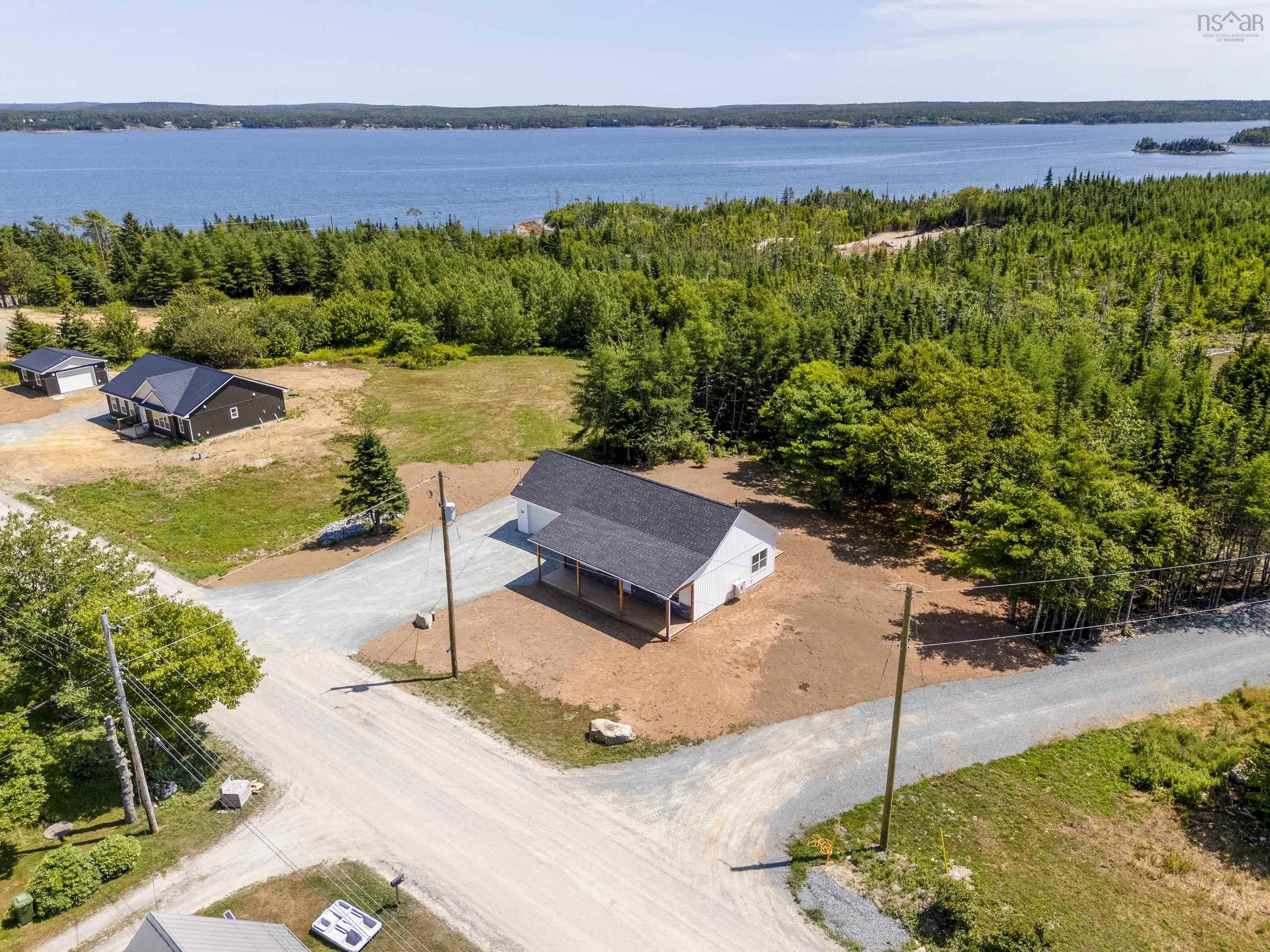 $445,000.00: 26 Alvewa Drive, Myers Point